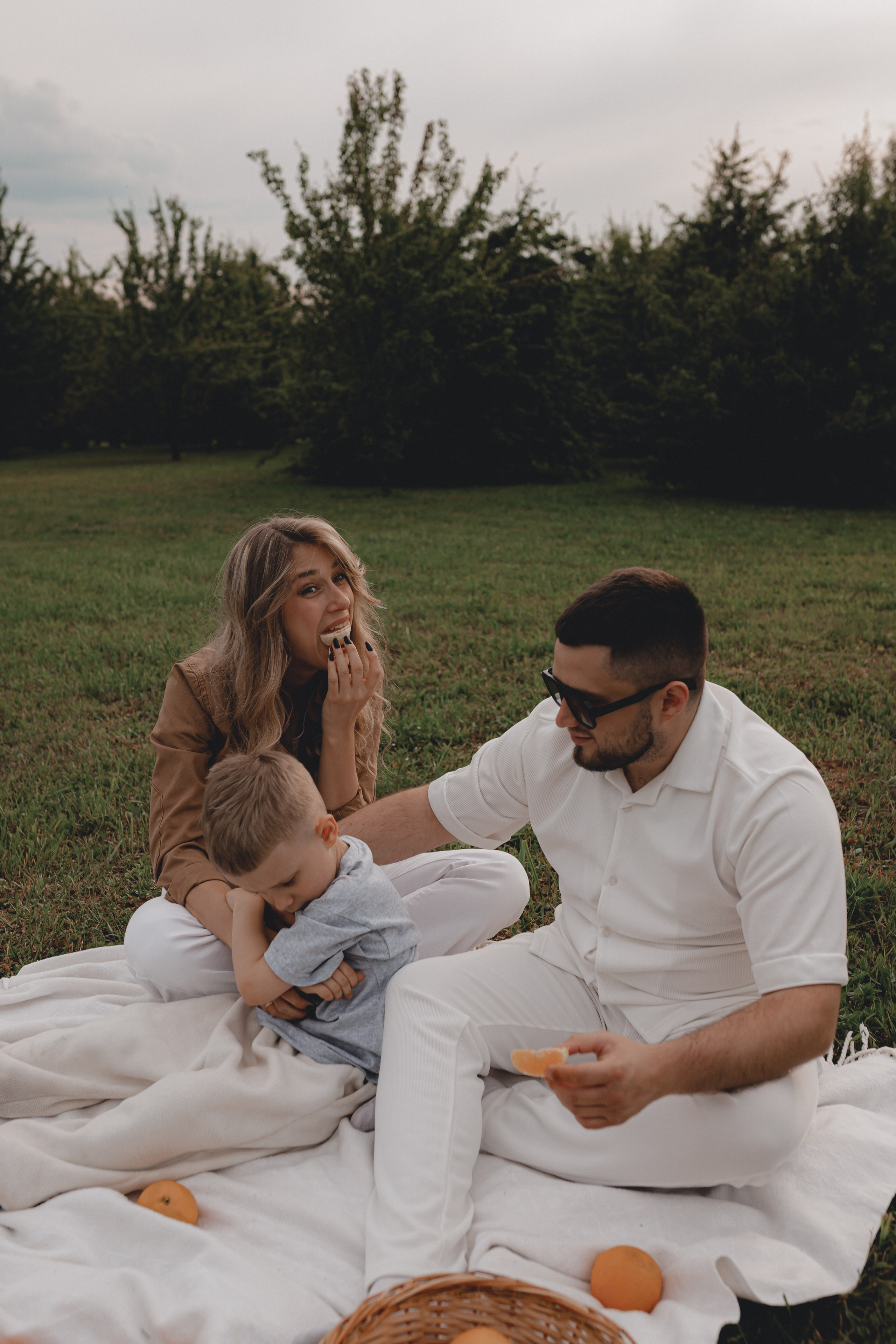 Рина, Иван и Лев. Женский, свадебный и love story фотограф в Москве