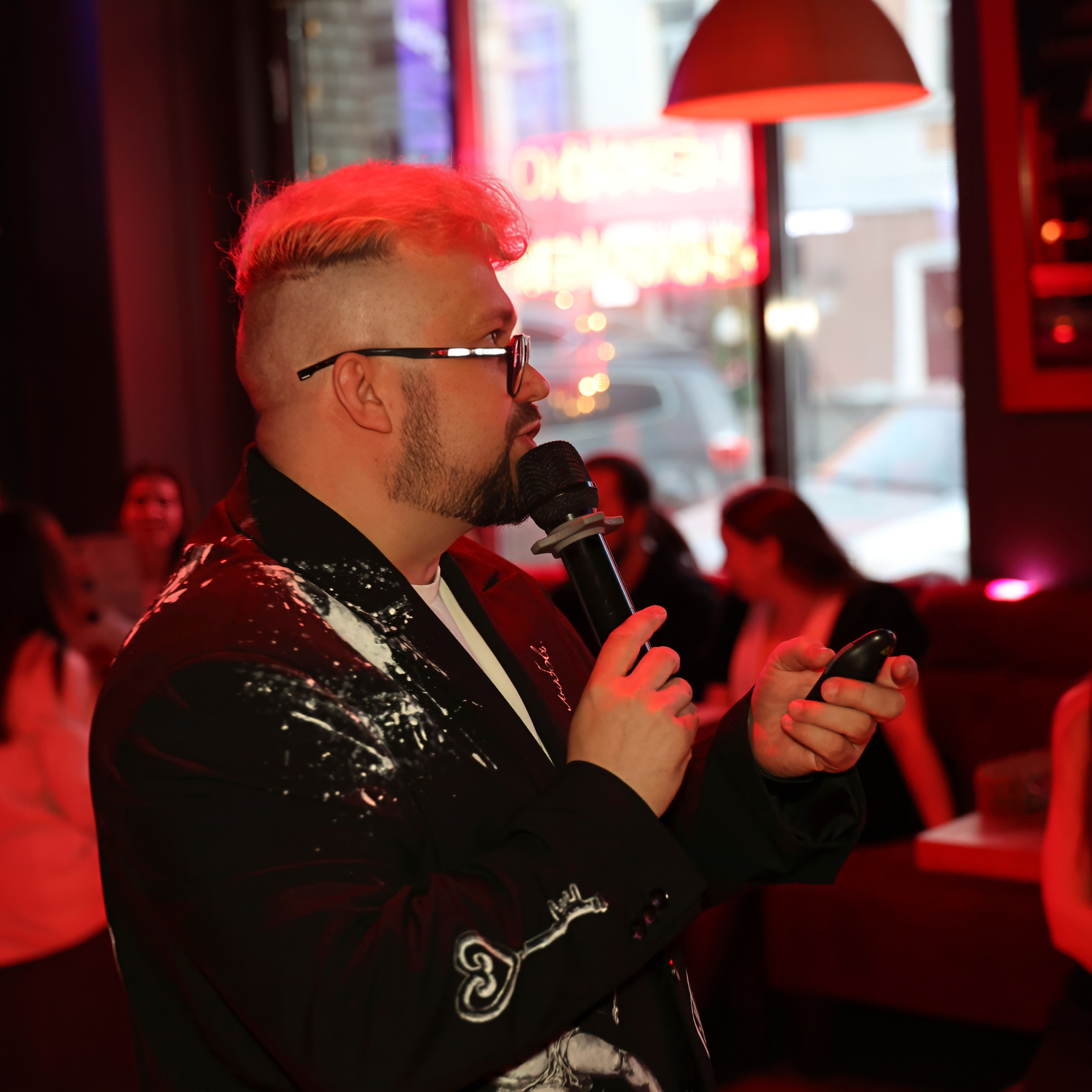 ФотоКВИЗ. Добро пожаловать в студию «Цифровой скульптор»  где искусство встречается с технологиями!