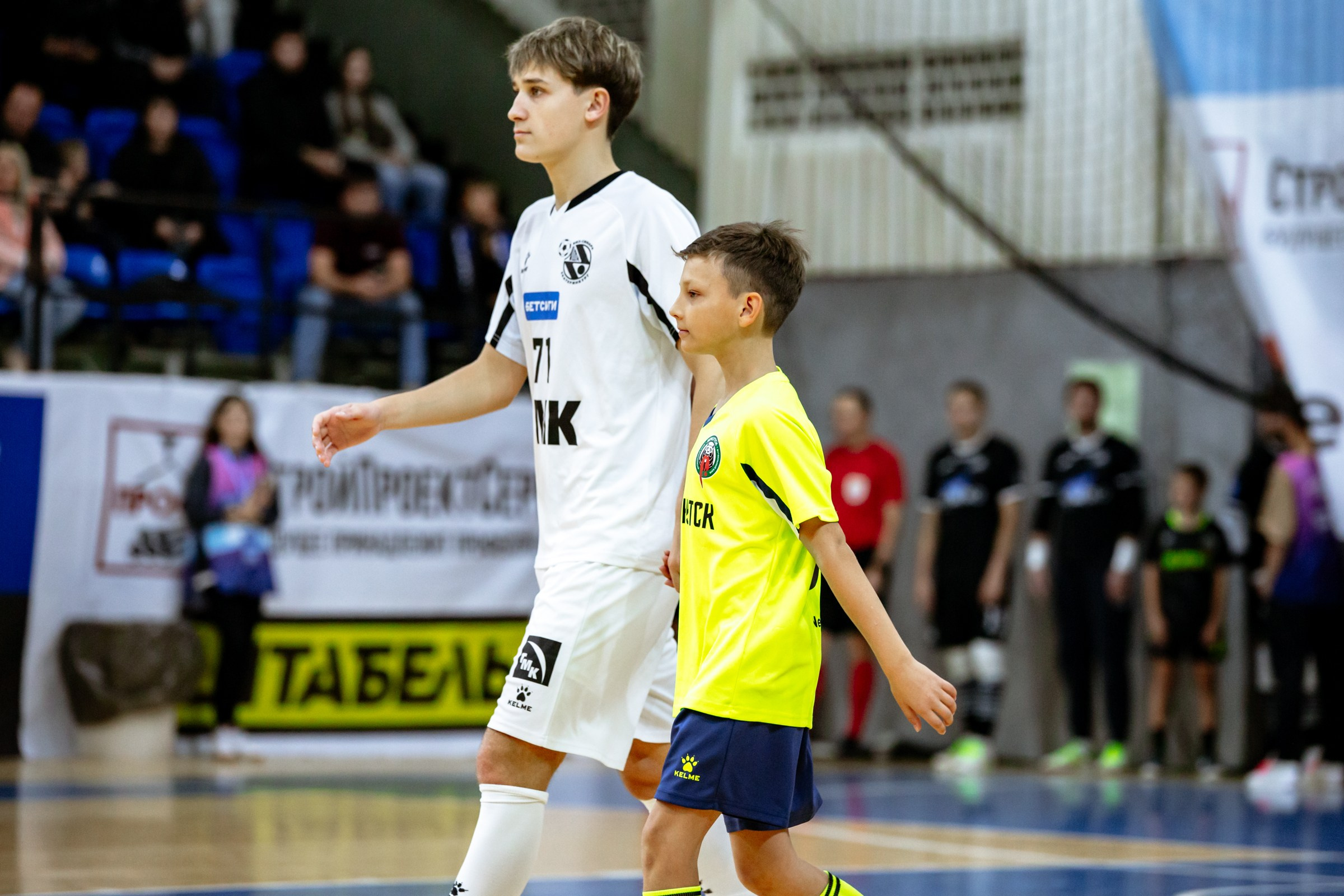 БЕТСИТИ Суперлига по футзалу | ИрАэро — Синара | 11.10.25. Фотограф в Иркутске Евгения Айвазова