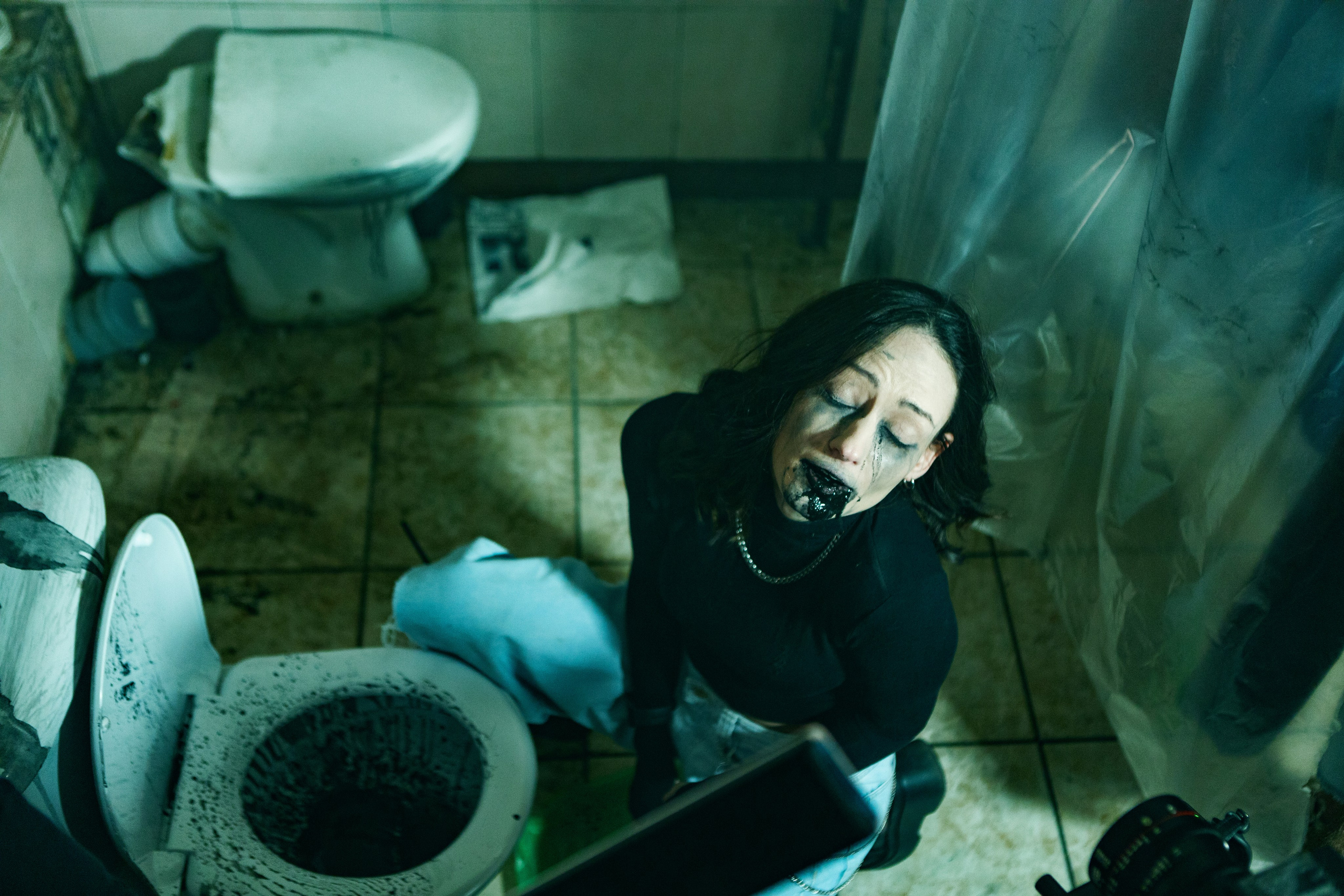 Бэкстейдж со съёмок фильма «Третья смена». Фотограф Александр Закадычный | Таганрог