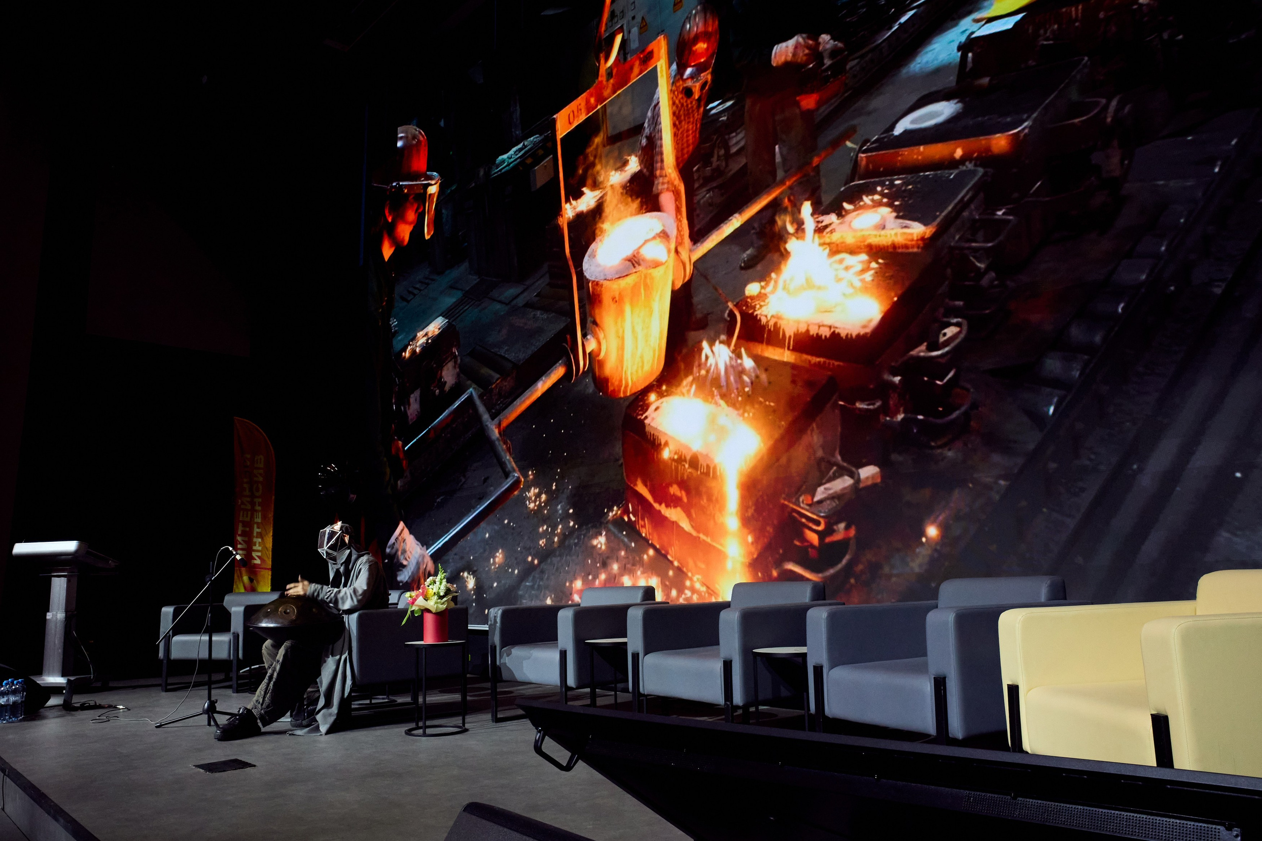 Настроение — взбодрить машиностроение! Литейный интенсив в Бауманке. Татьяна Фомичева. Репортажный и светский фотограф в Москве