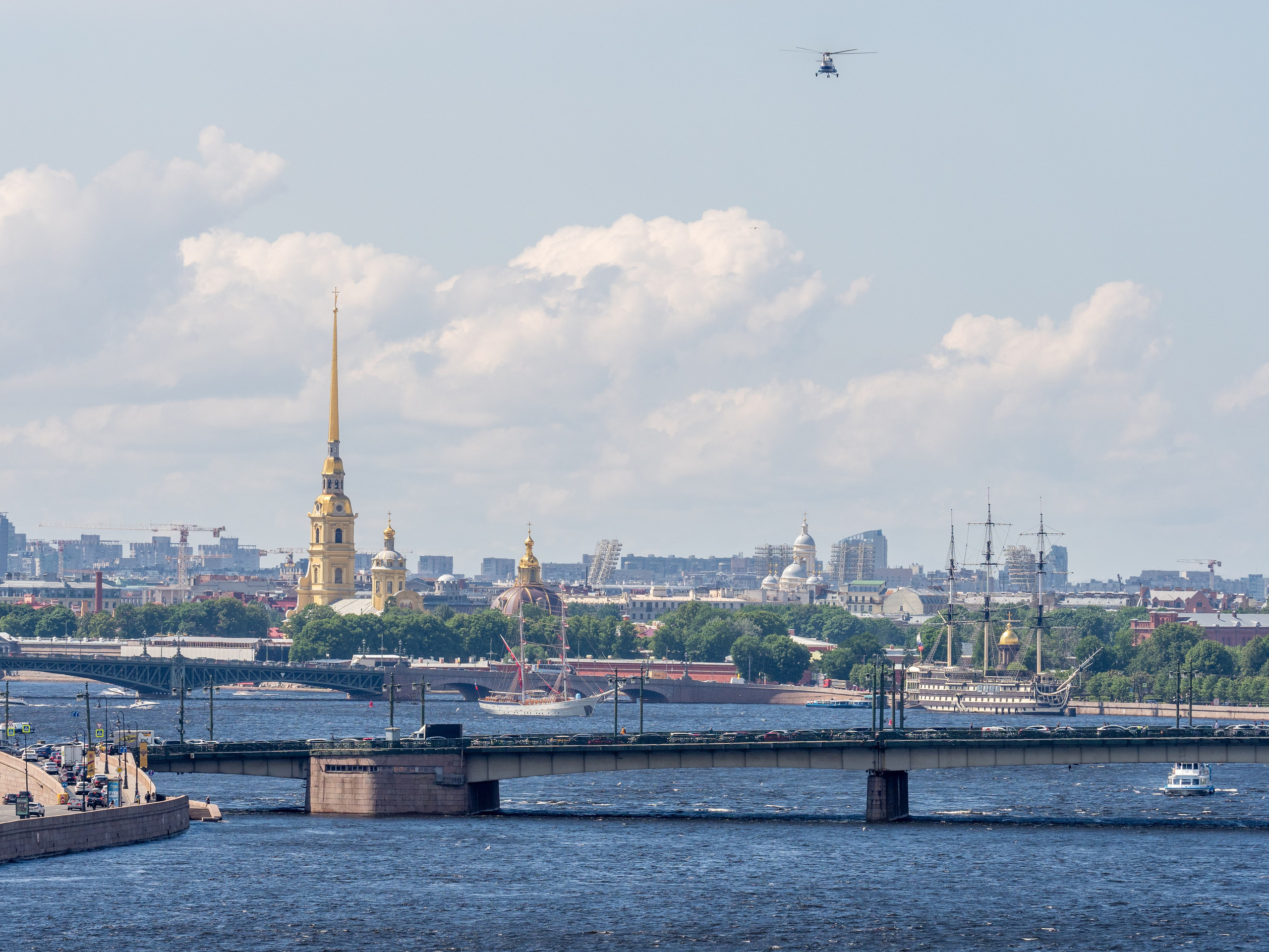 Дом на Воскресенской набережной. Сидоров Артем