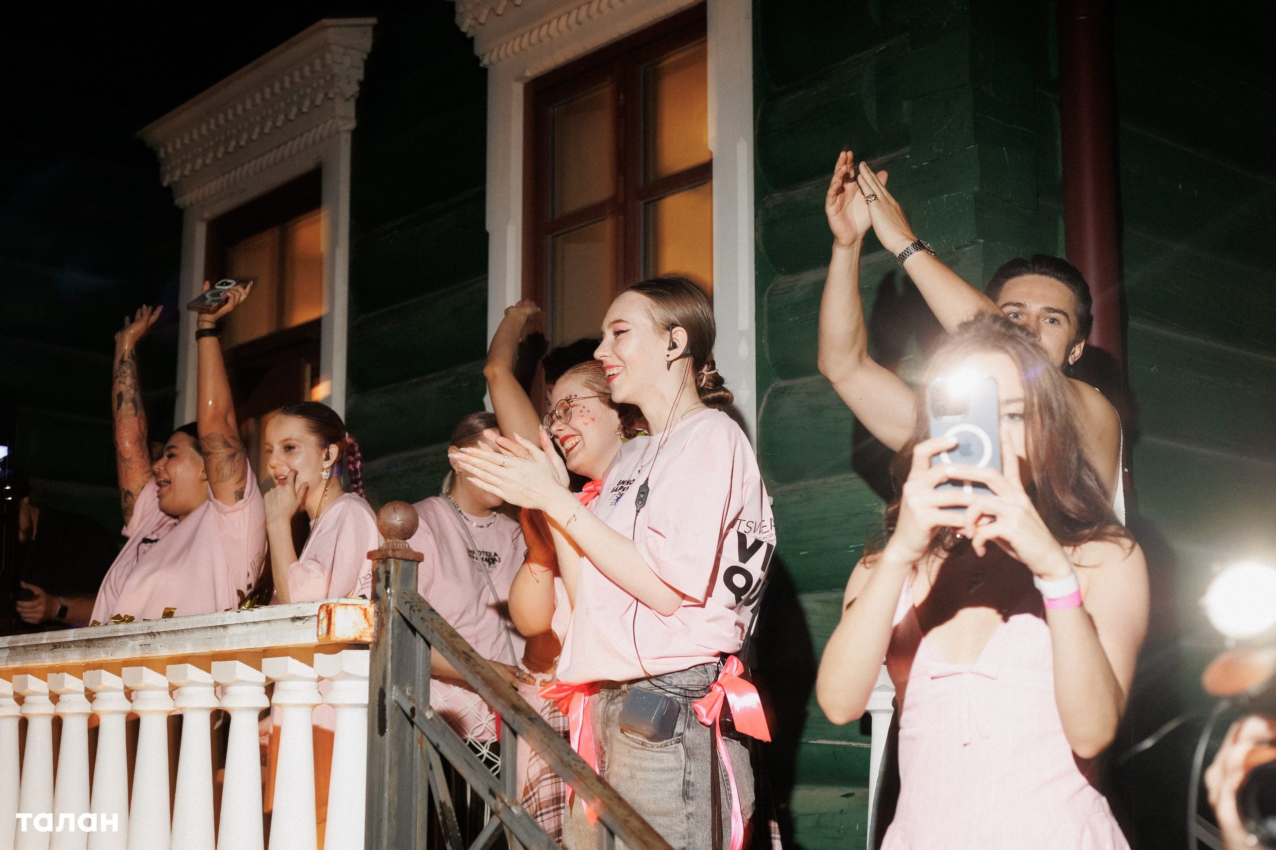 ВИНОТЕКА [бар+магаз] — BIRTHDAY PARTY. СВОИ. ФОТООТЧЕТЫ-СОБЫТИЯ-МЕСТА