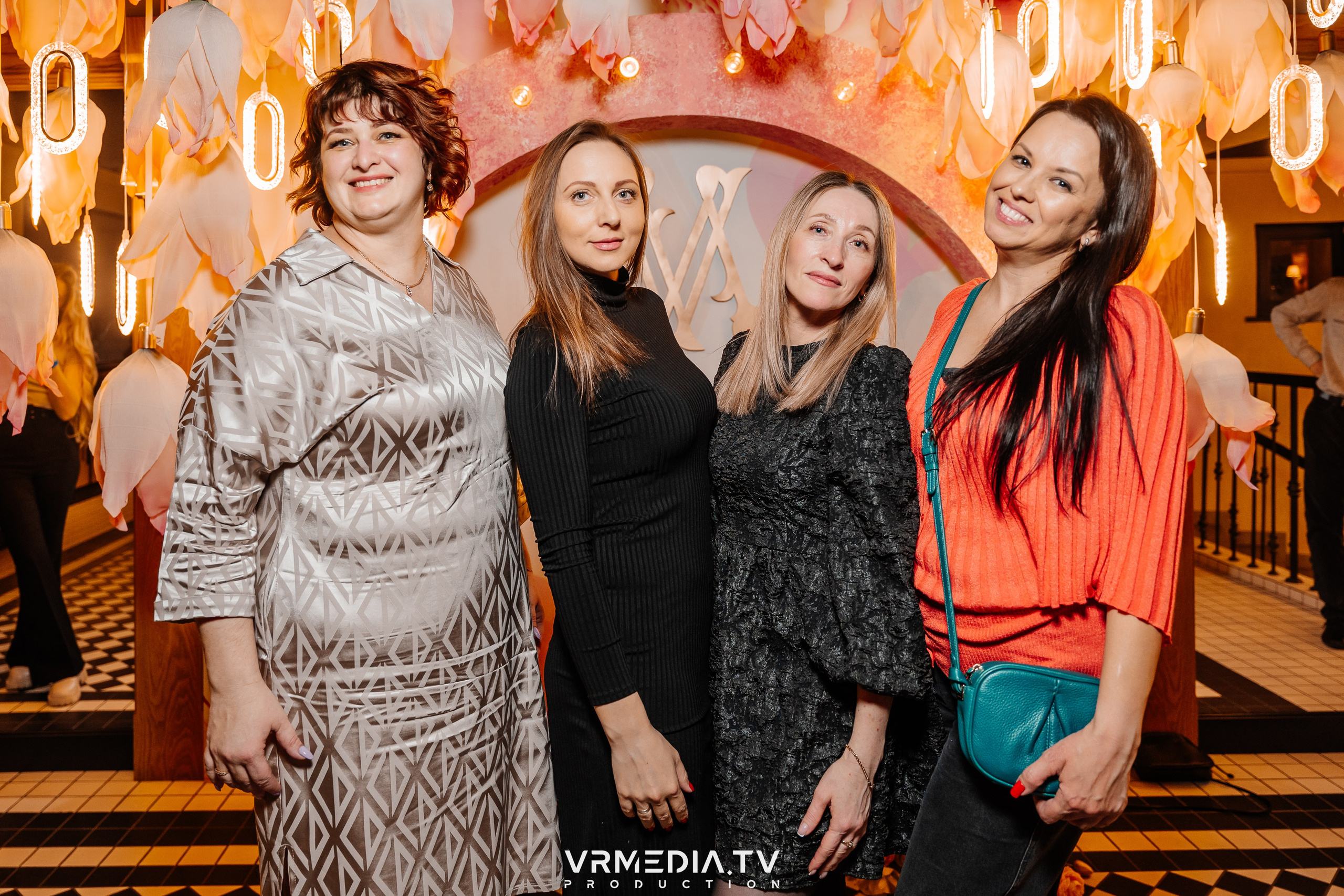 Международный женский день в ресторане «Мюнхен»