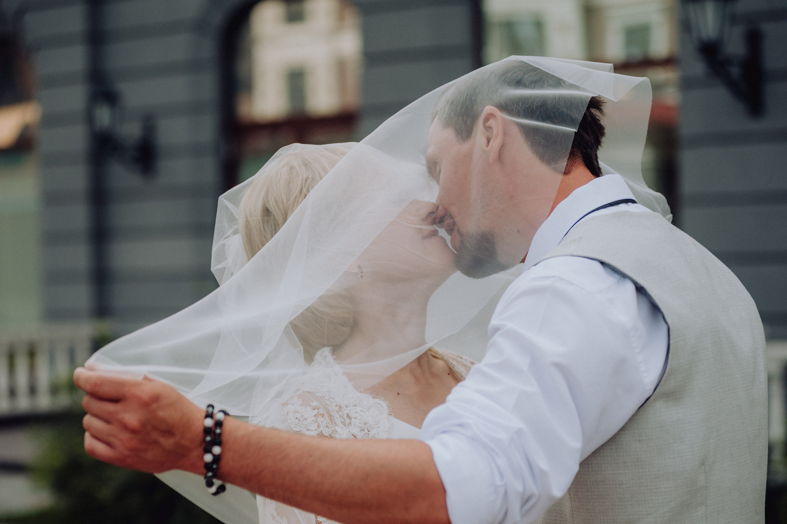 Саша и Женя. Семейный и женский фотограф, контент фотосессия в Екатеринбурге