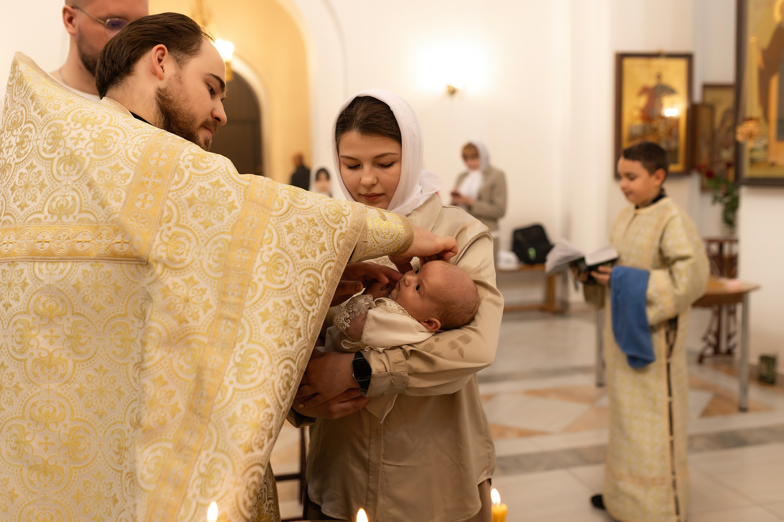 Таинство крещения Алисы. Фотограф в Железнодорожном и Балашихе
