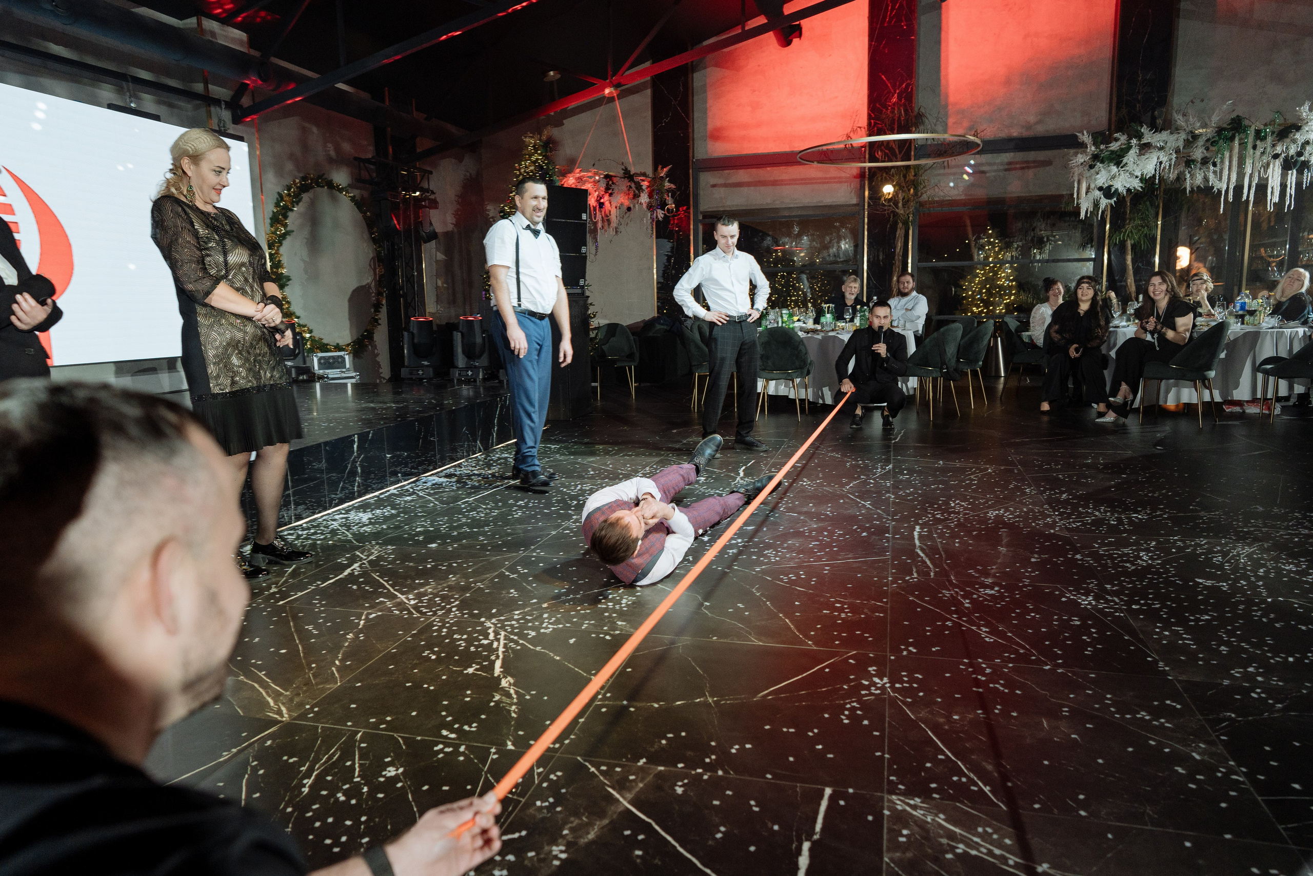 Альбион Тур