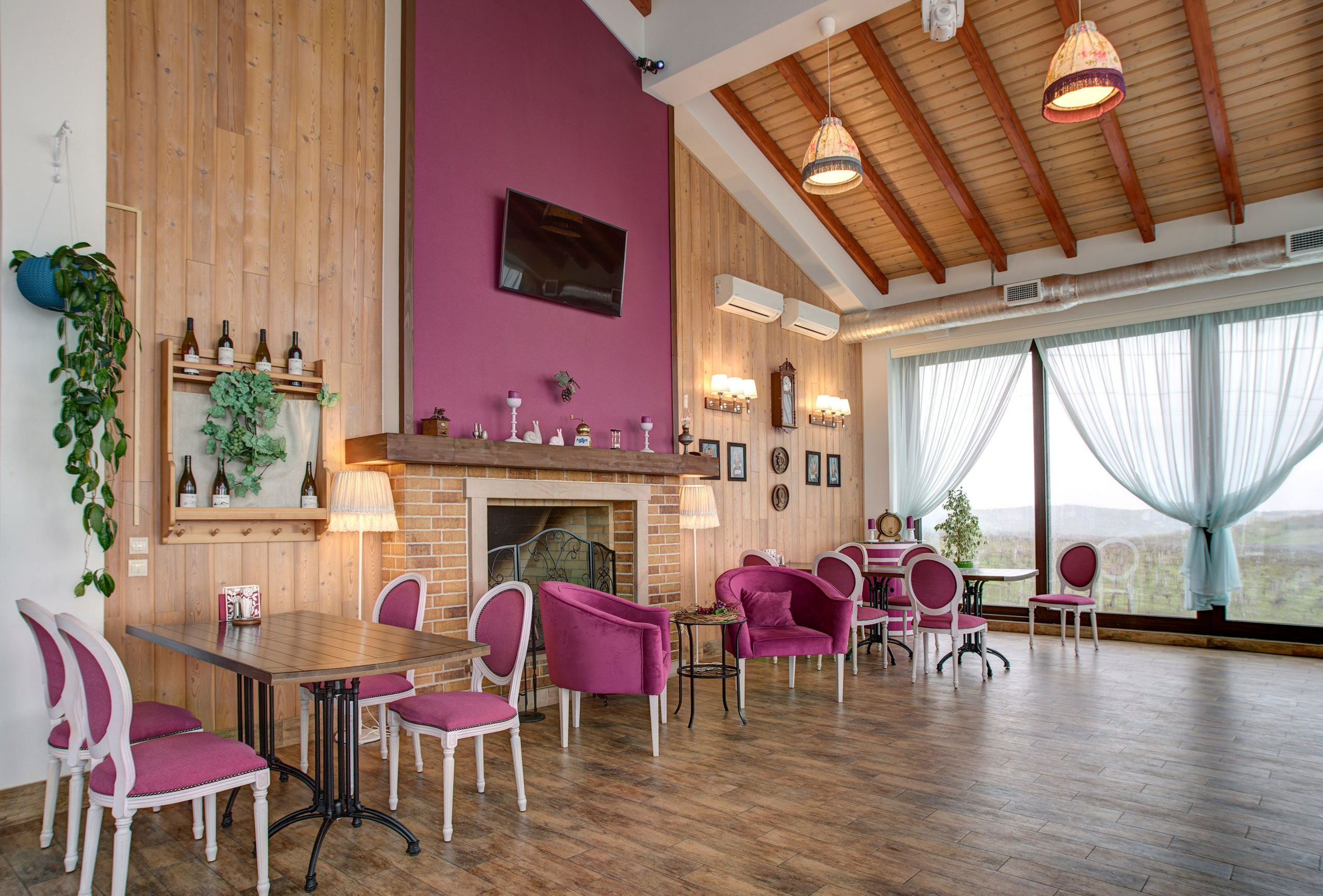 Агротуристический комплекс Chateau Pinot. Интерьерный фотограф в Сочи | Роман Сусленко