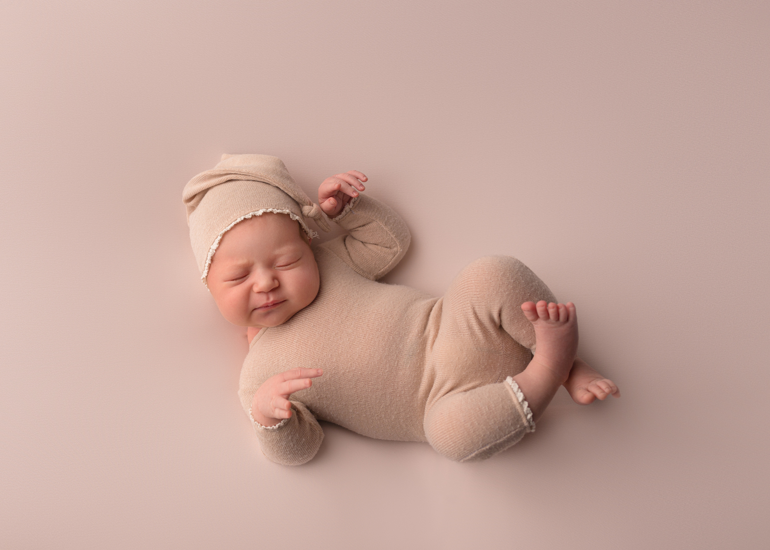 Фотографии новорожденных детей. Фотограф новорожденных в Омске Анастасия Моисеева