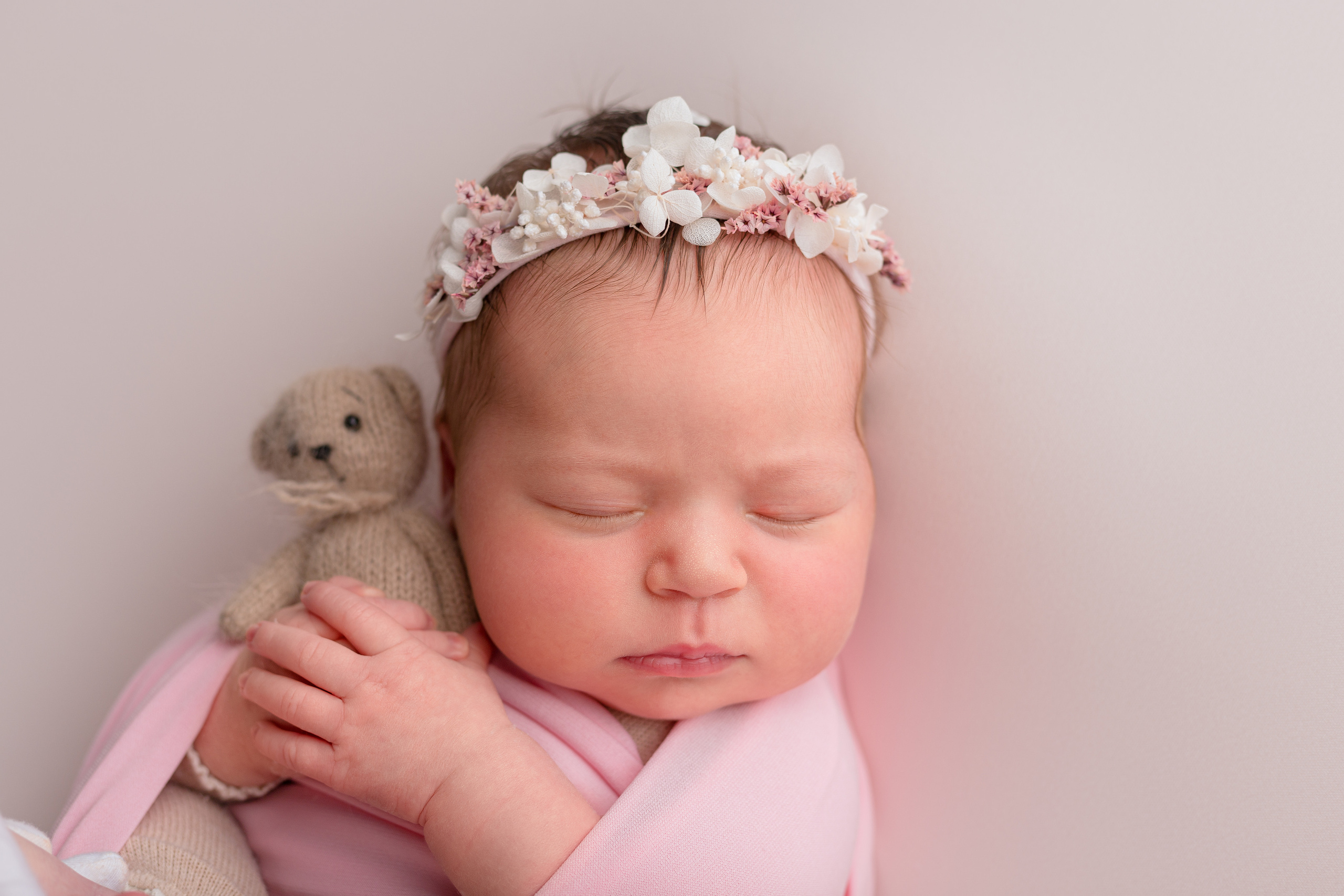 Фотографии новорожденных детей. Фотограф новорожденных в Омске Анастасия Моисеева