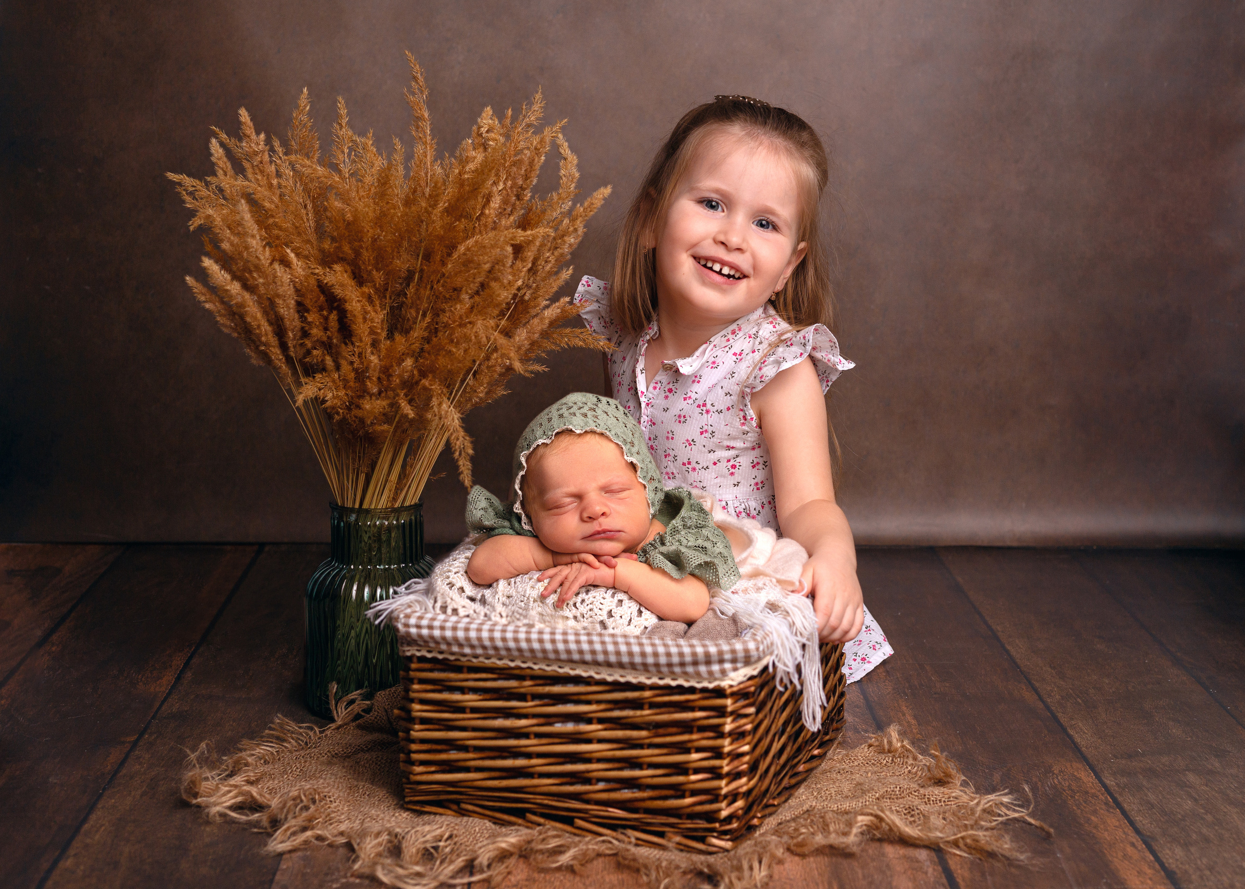 Фотографии новорожденных детей. Фотограф новорожденных в Омске Анастасия Моисеева