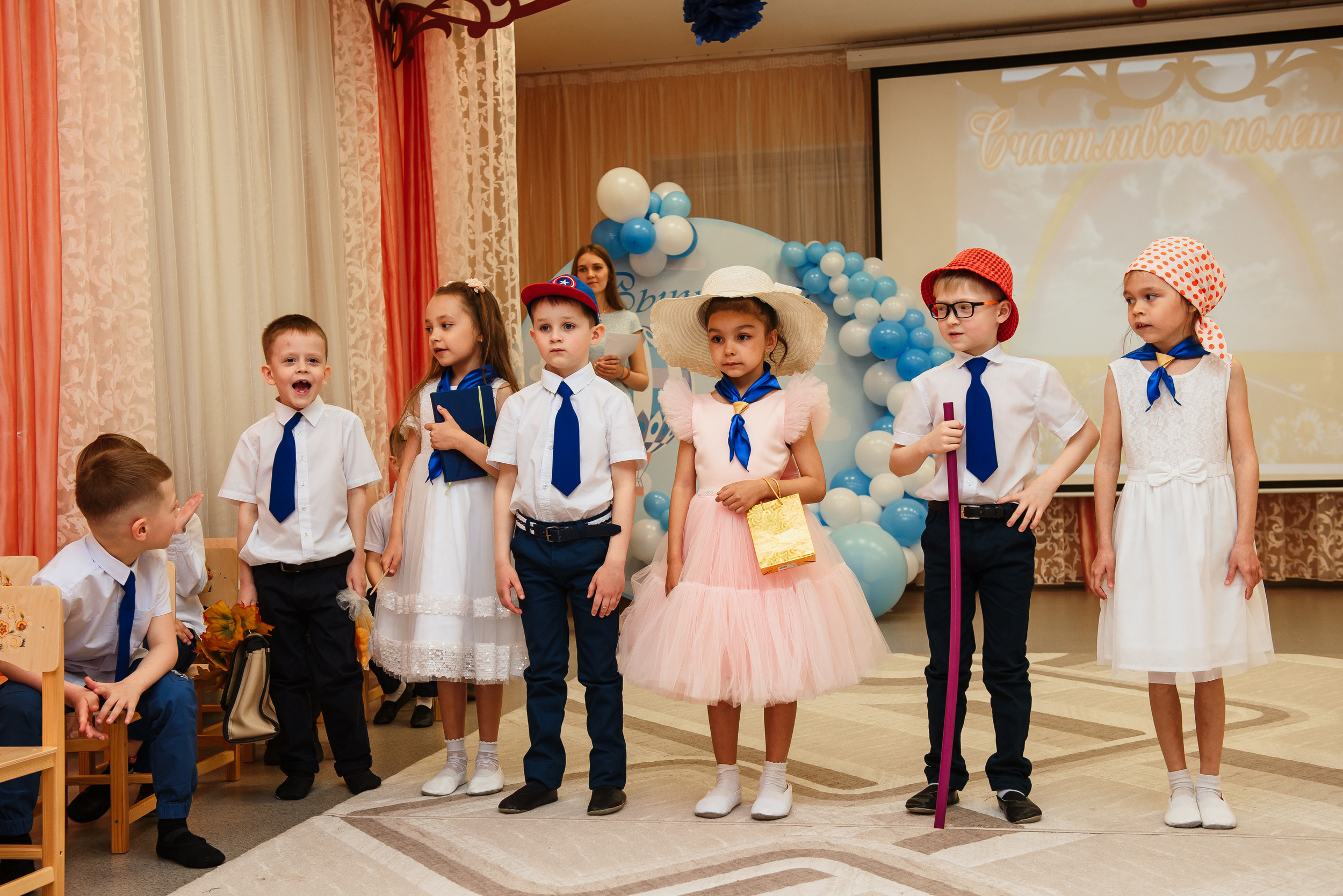 Выпускной в детсаду. Wedding and family photographer USA