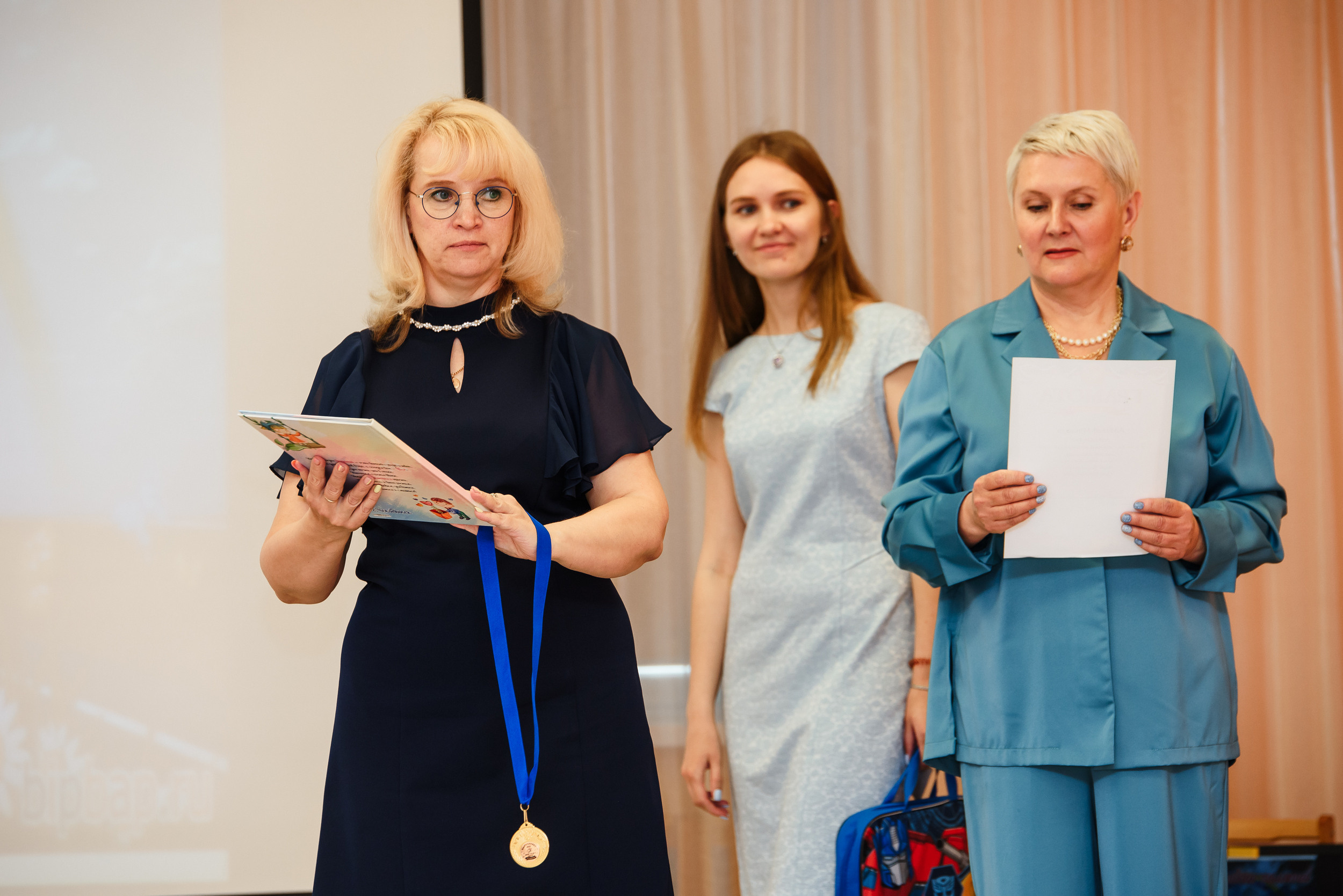 Выпускной в детсаду. Wedding and family photographer USA