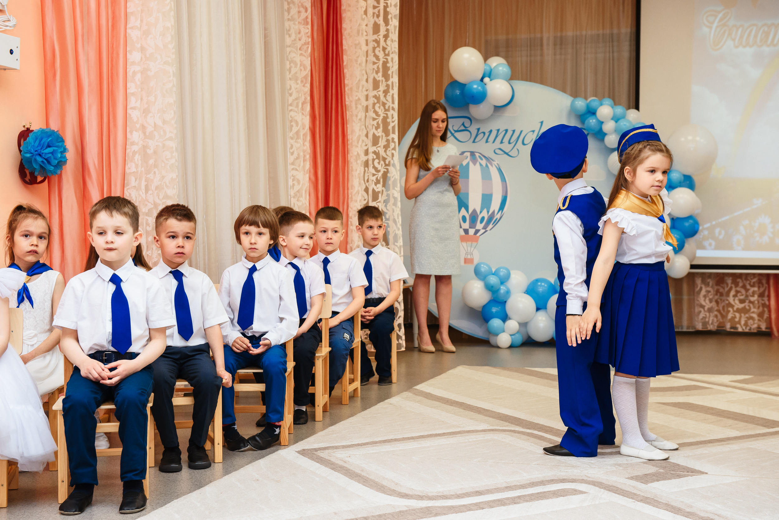 Выпускной в детсаду. Wedding and family photographer USA