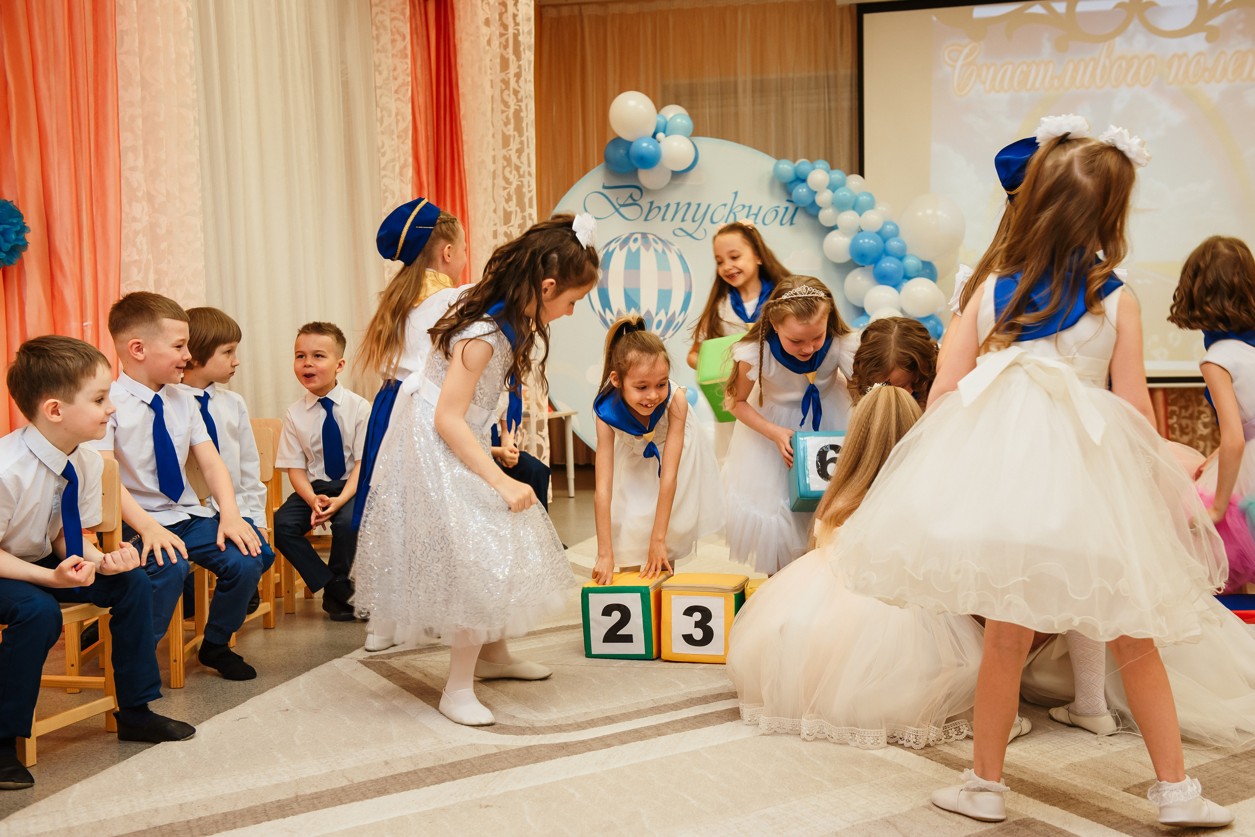 Выпускной в детсаду. Wedding and family photographer USA