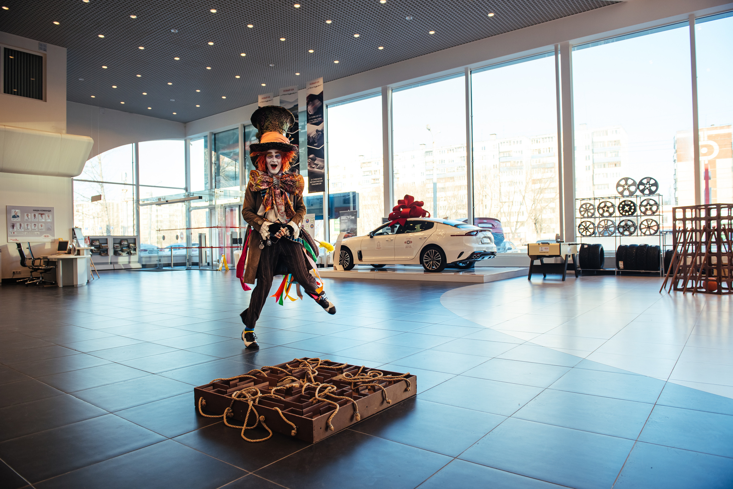 Фотосъемка репортажа с празднования 8 марта в KIA-центре, Челябинск. Свадебный и просто хороший фотограф в Челябинске