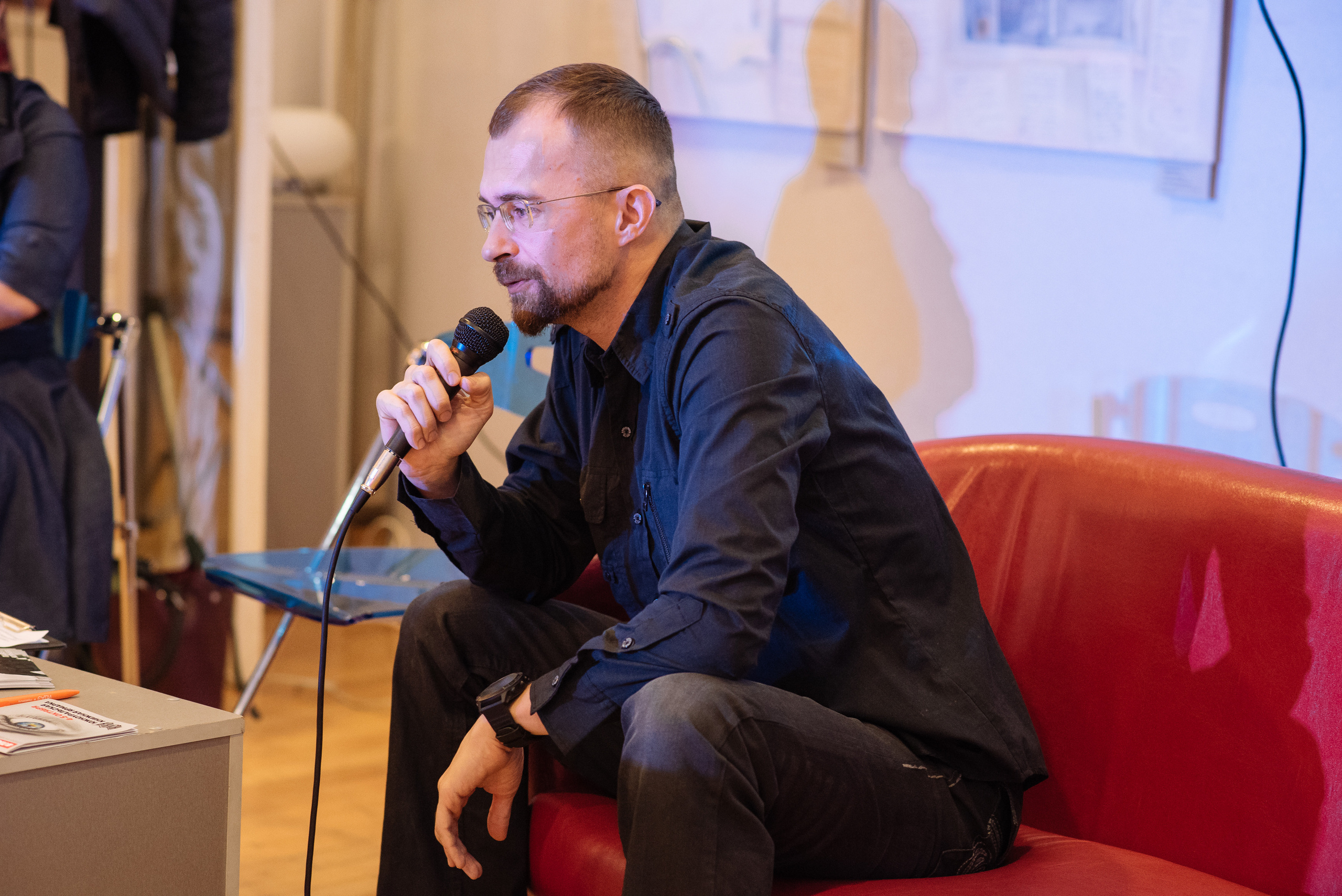 Южноуральская книжная выставка-ярмарка в Союзе Художников, Челябинск. Свадебный и просто хороший фотограф в Челябинске