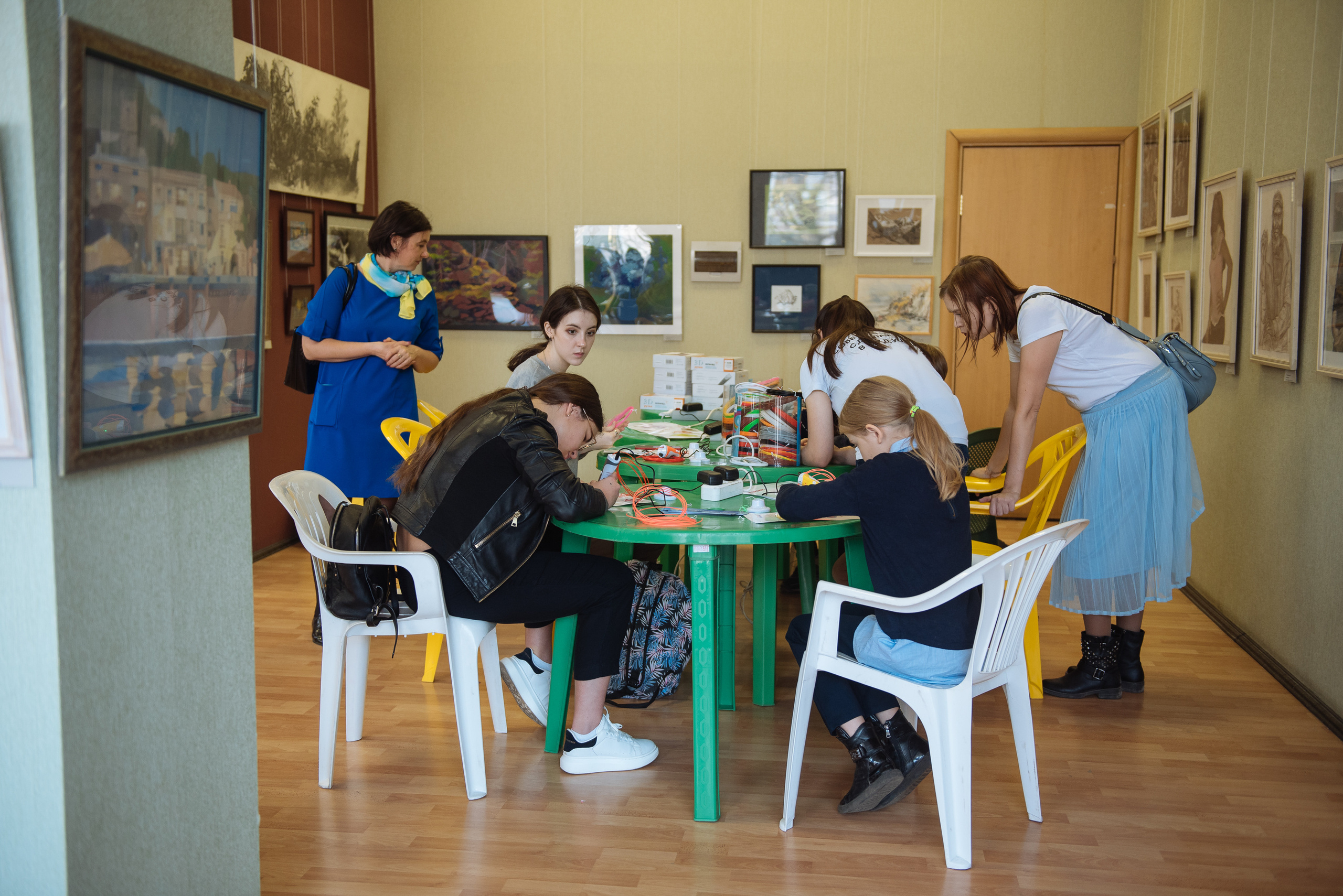 Южноуральская книжная выставка-ярмарка в Союзе Художников, Челябинск. Свадебный и просто хороший фотограф в Челябинске