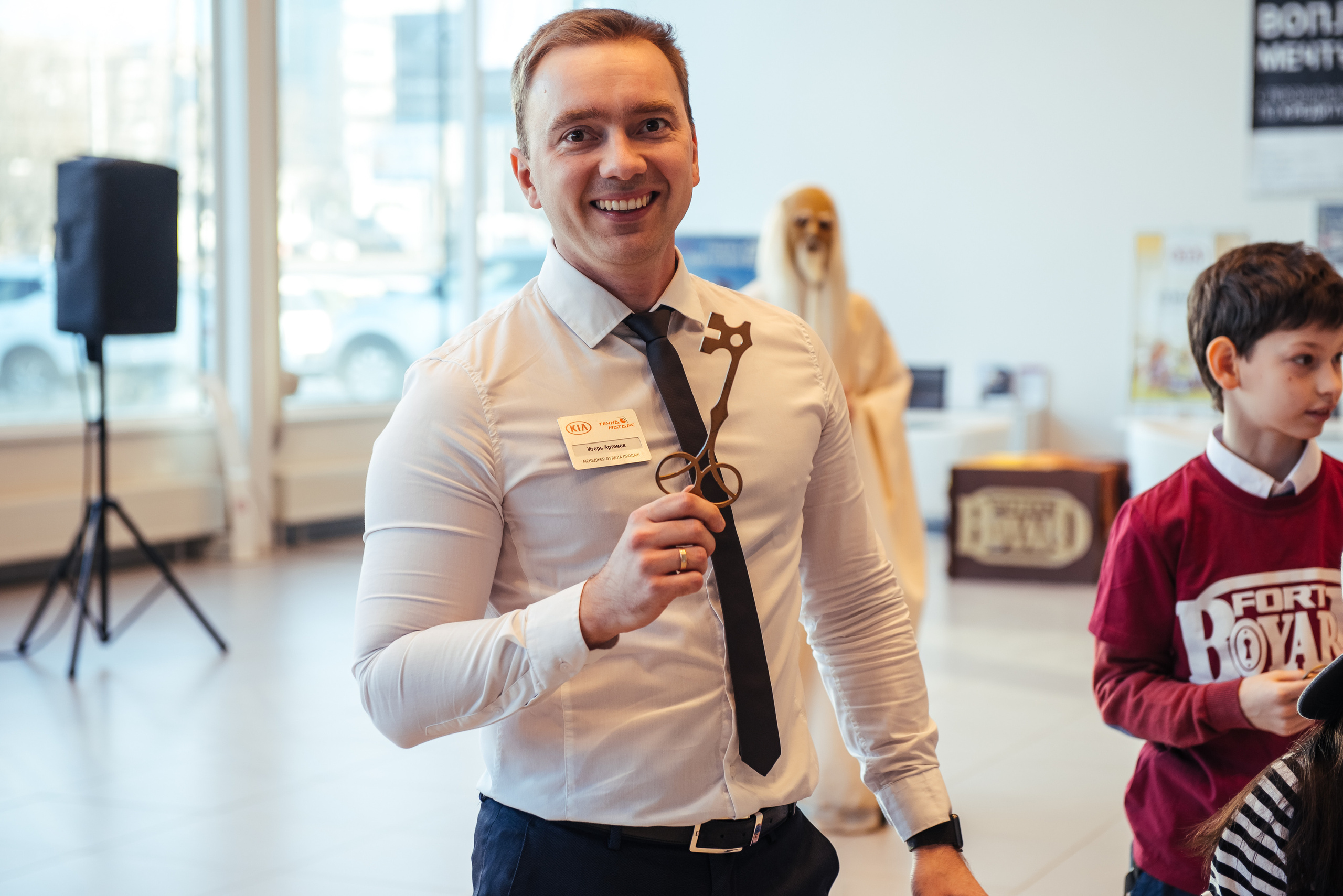 Фотосъемка репортажа с празднования 8 марта в KIA-центре, Челябинск. Свадебный и просто хороший фотограф в Челябинске