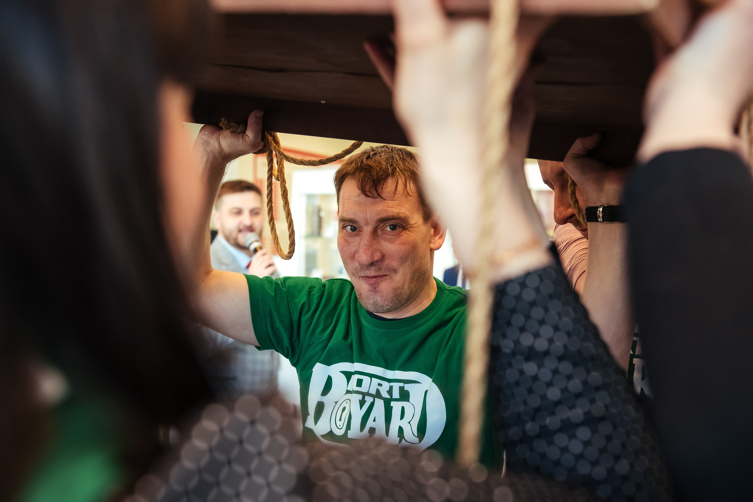 Фотосъемка репортажа с празднования 8 марта в KIA-центре, Челябинск. Свадебный и просто хороший фотограф в Челябинске