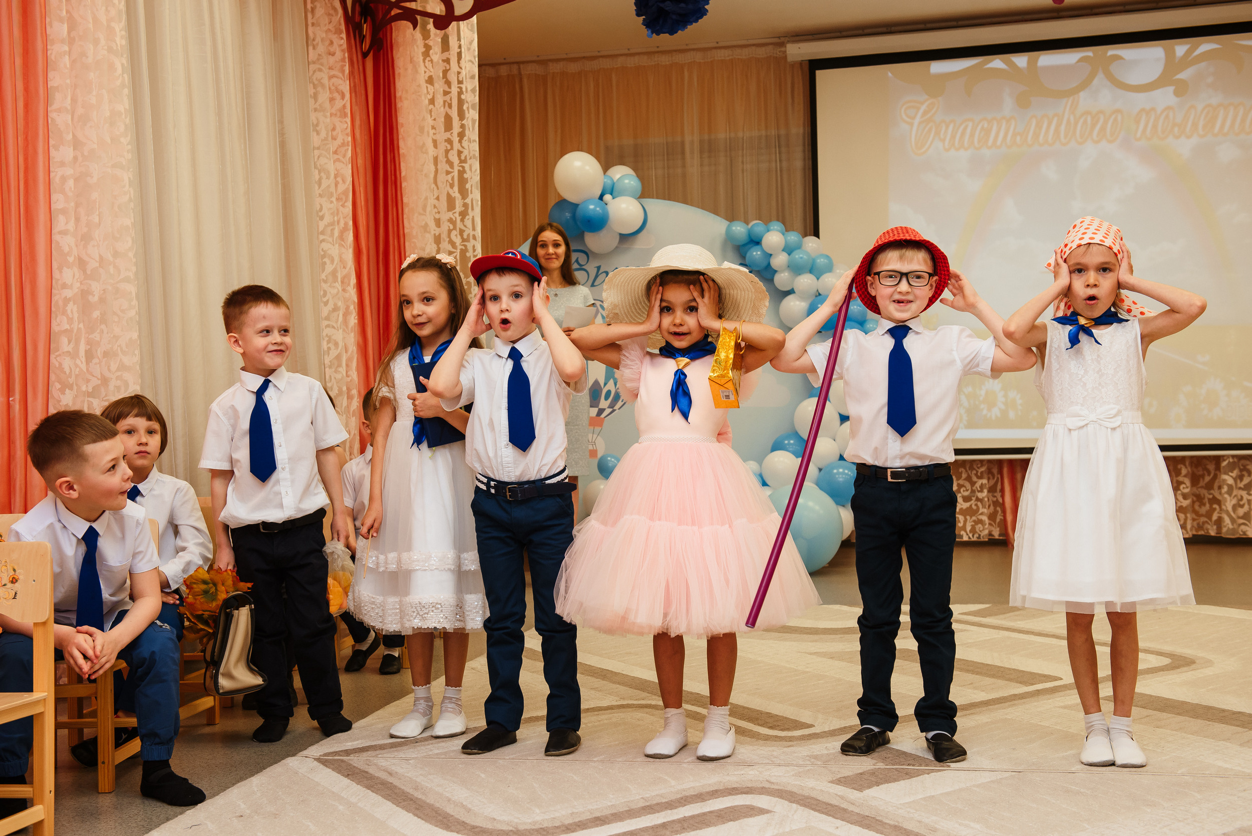 Выпускной в детсаду. Wedding and family photographer USA