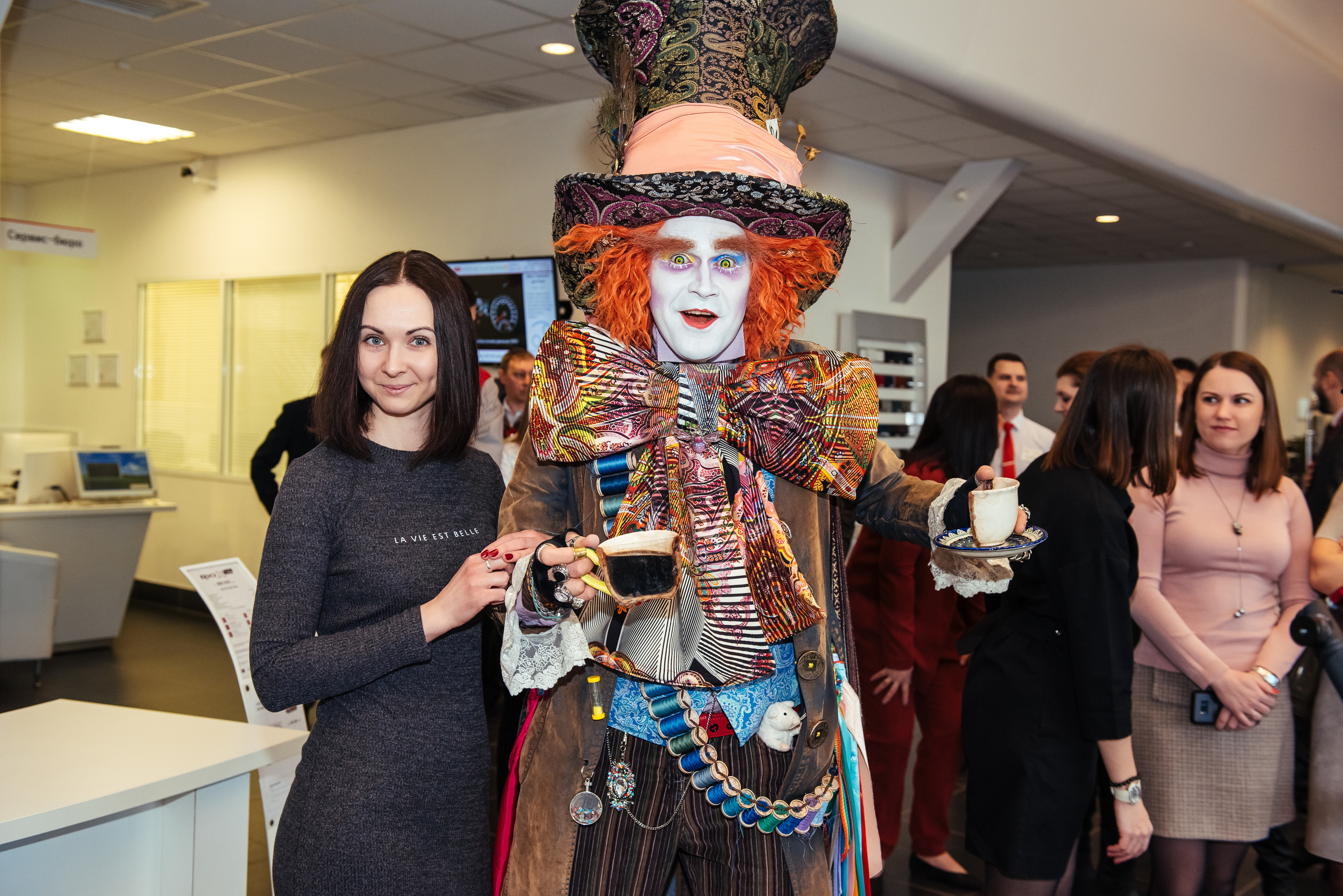 Фотосъемка репортажа с празднования 8 марта в KIA-центре, Челябинск. Свадебный и просто хороший фотограф в Челябинске