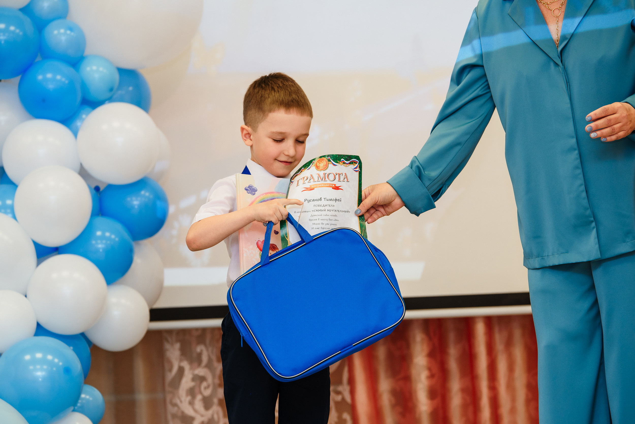 Выпускной в детсаду. Wedding and family photographer USA