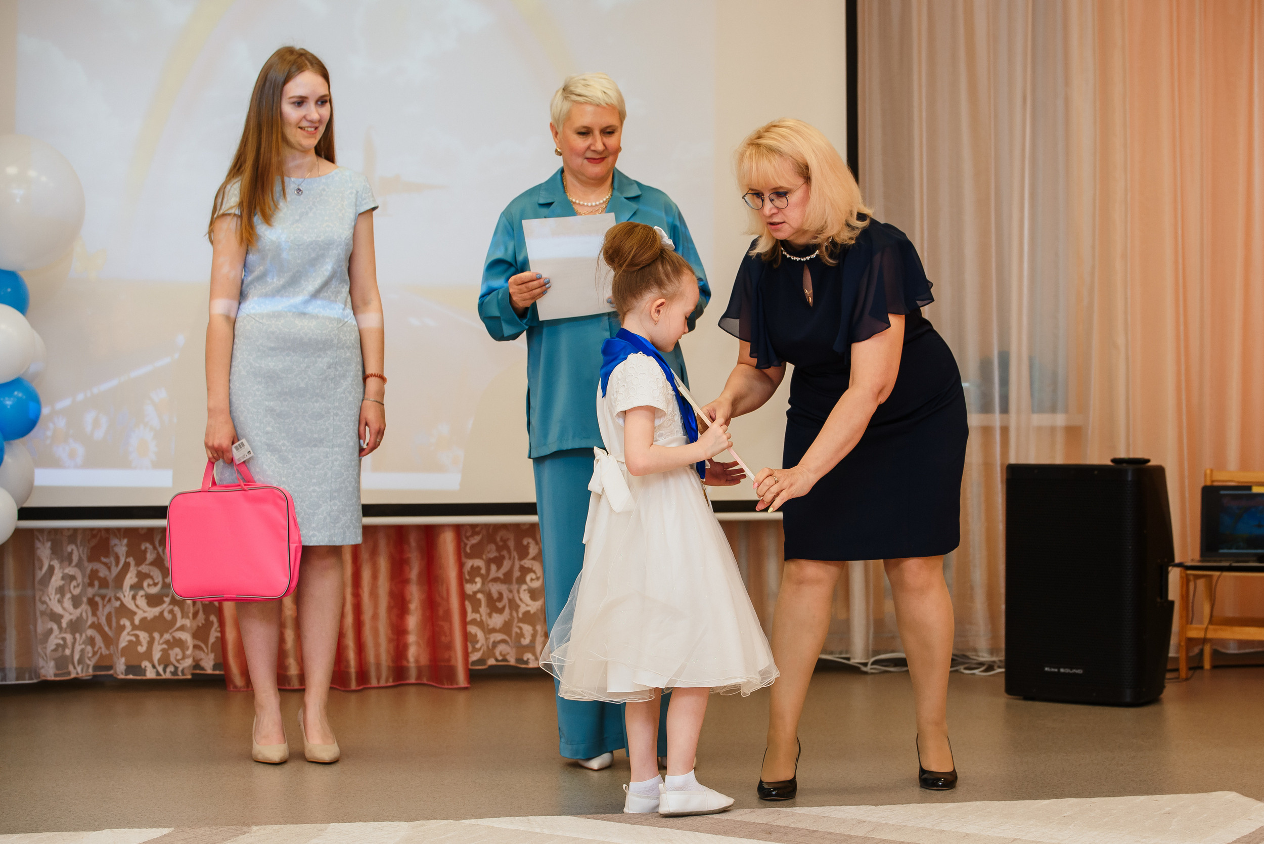 Выпускной в детсаду. Wedding and family photographer USA