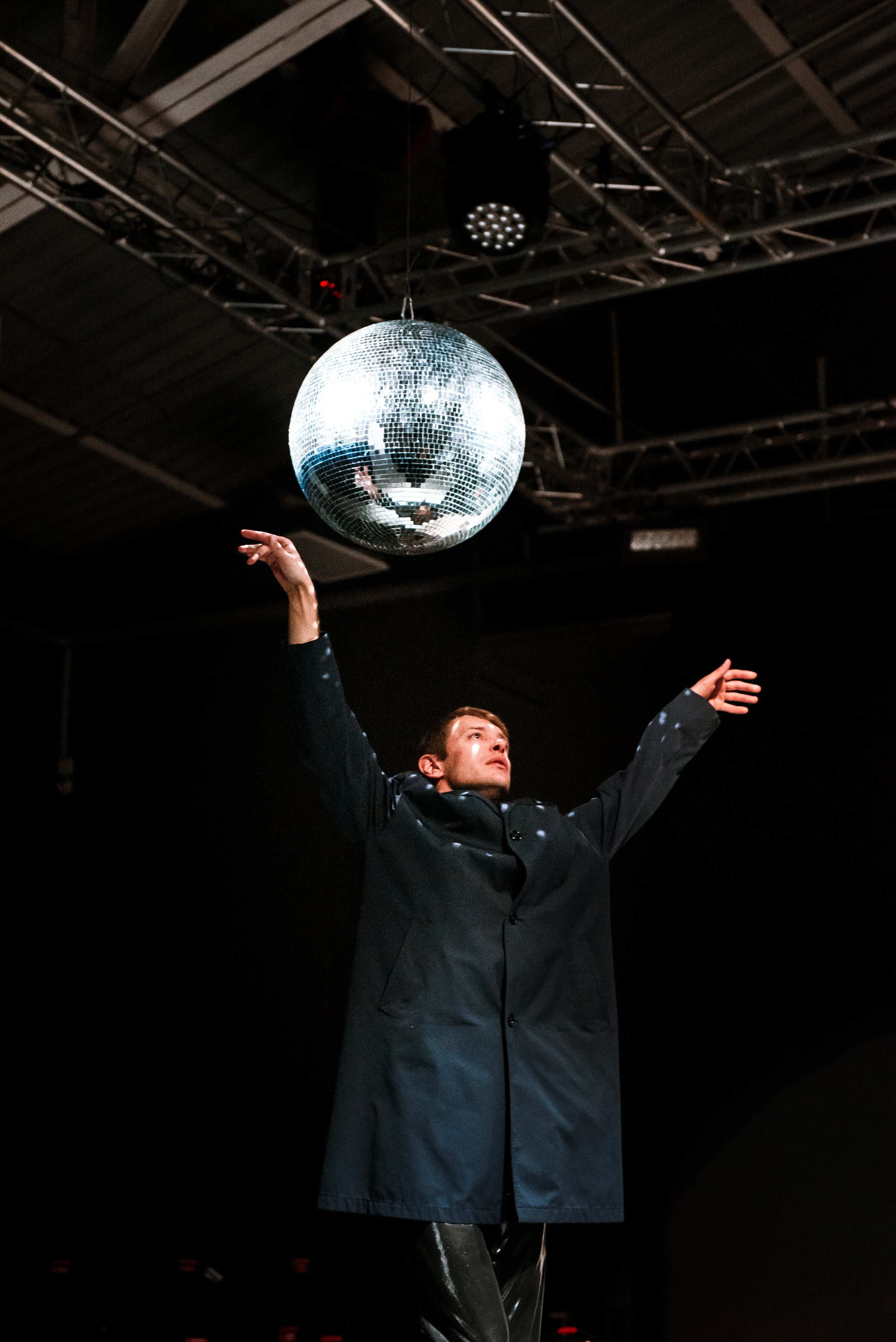 Спектакль «Я танцую как дебил». Wedding and family photographer USA