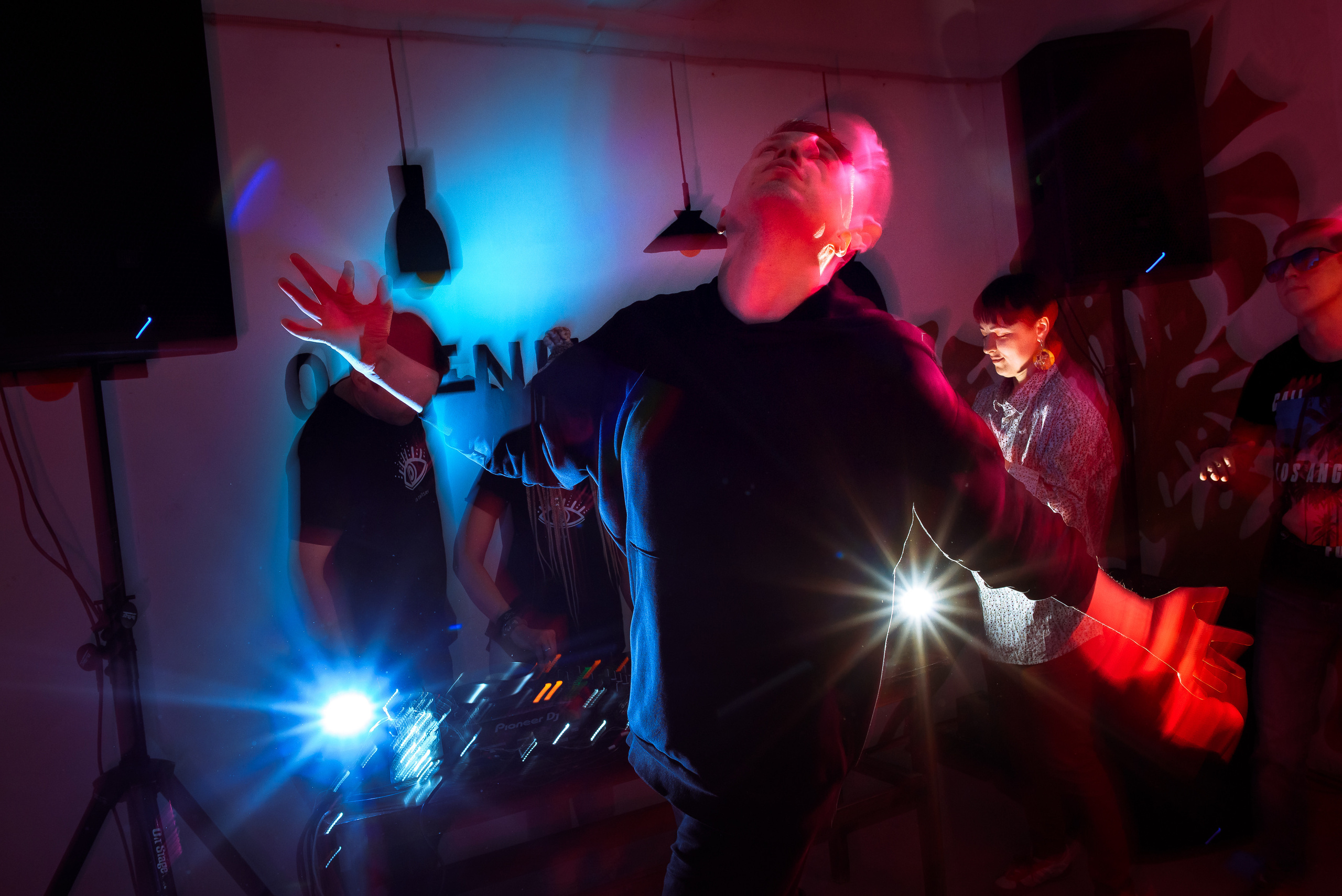 Космопати в OPENцехе. Wedding and family photographer USA