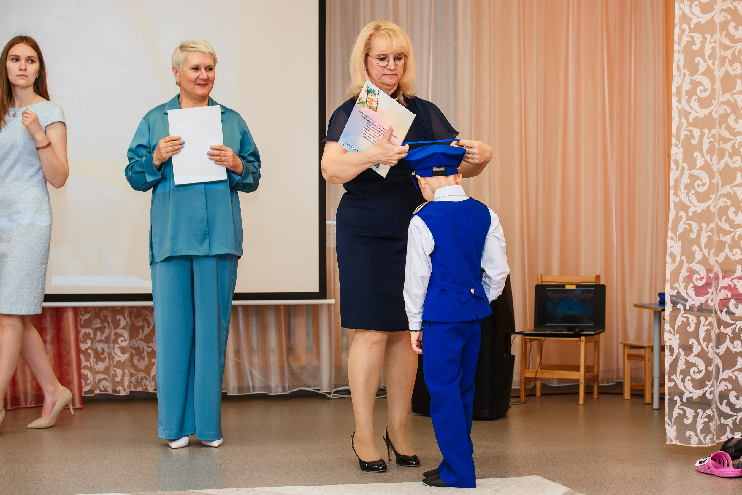 Выпускной в детсаду. Wedding and family photographer USA