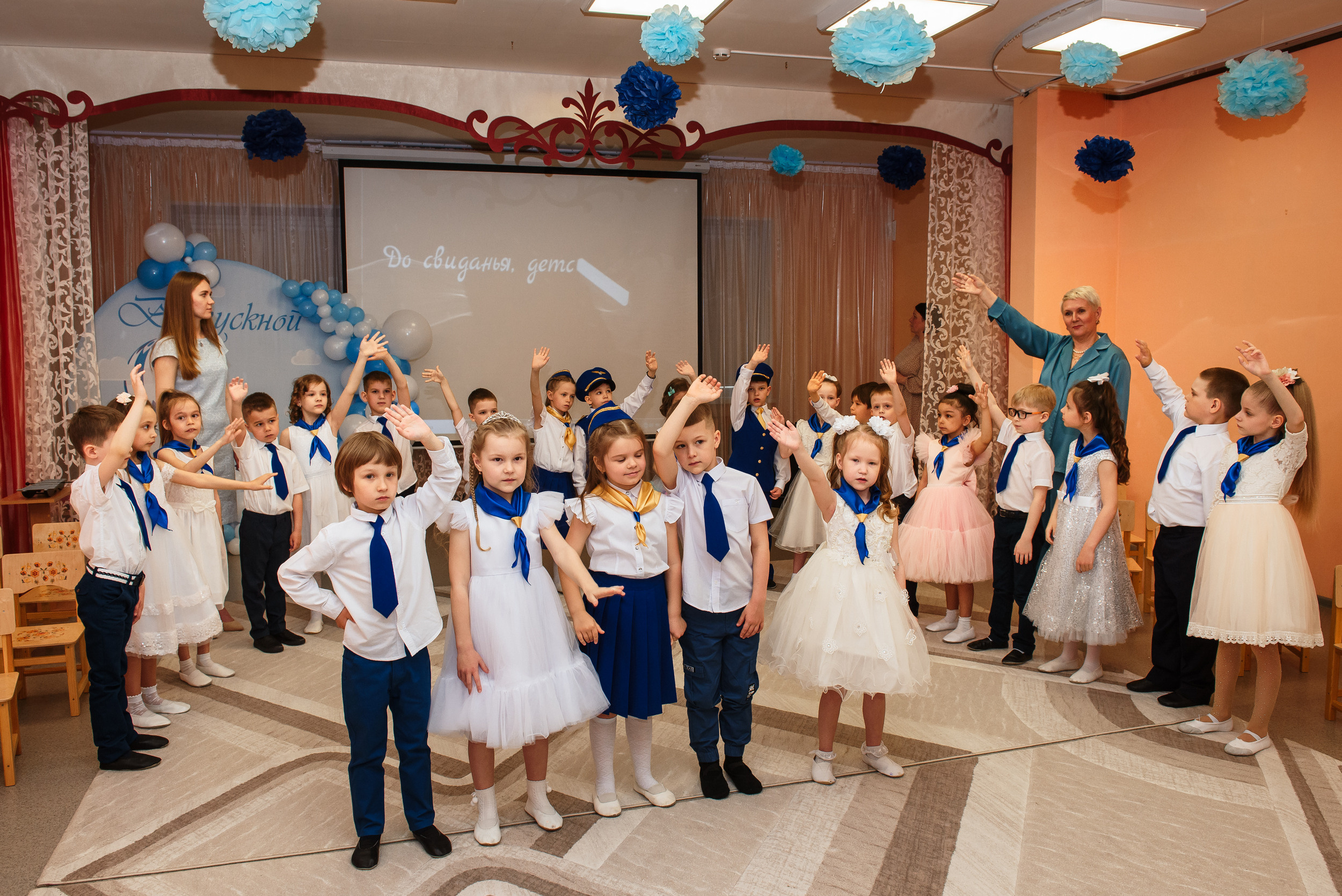 Выпускной в детсаду. Wedding and family photographer USA