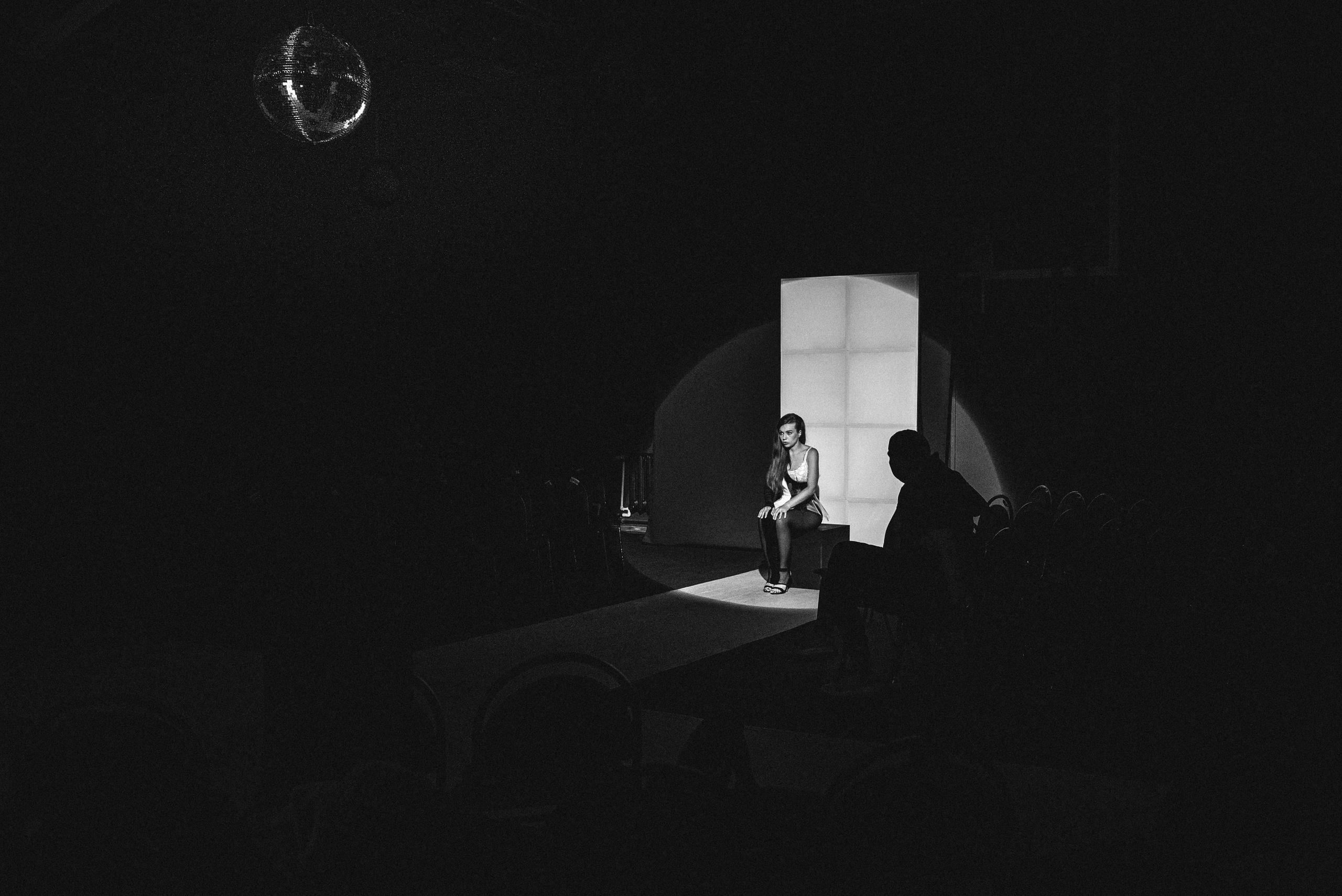 Спектакль «Я танцую как дебил». Wedding and family photographer USA