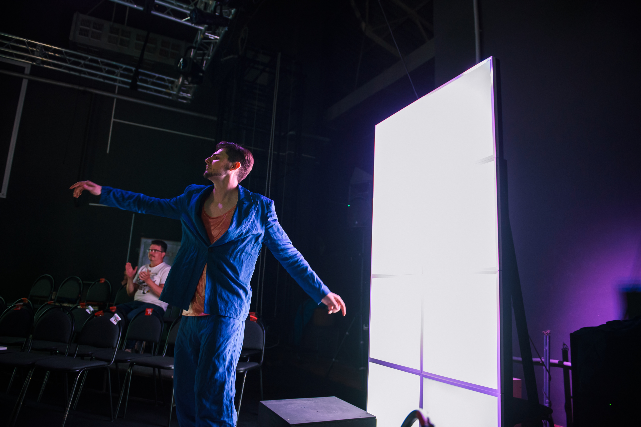 Спектакль «Я танцую как дебил». Wedding and family photographer USA