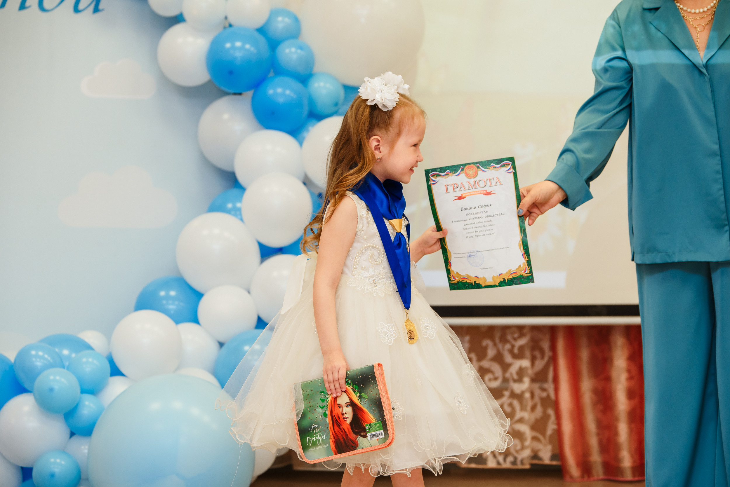 Выпускной в детсаду. Wedding and family photographer USA