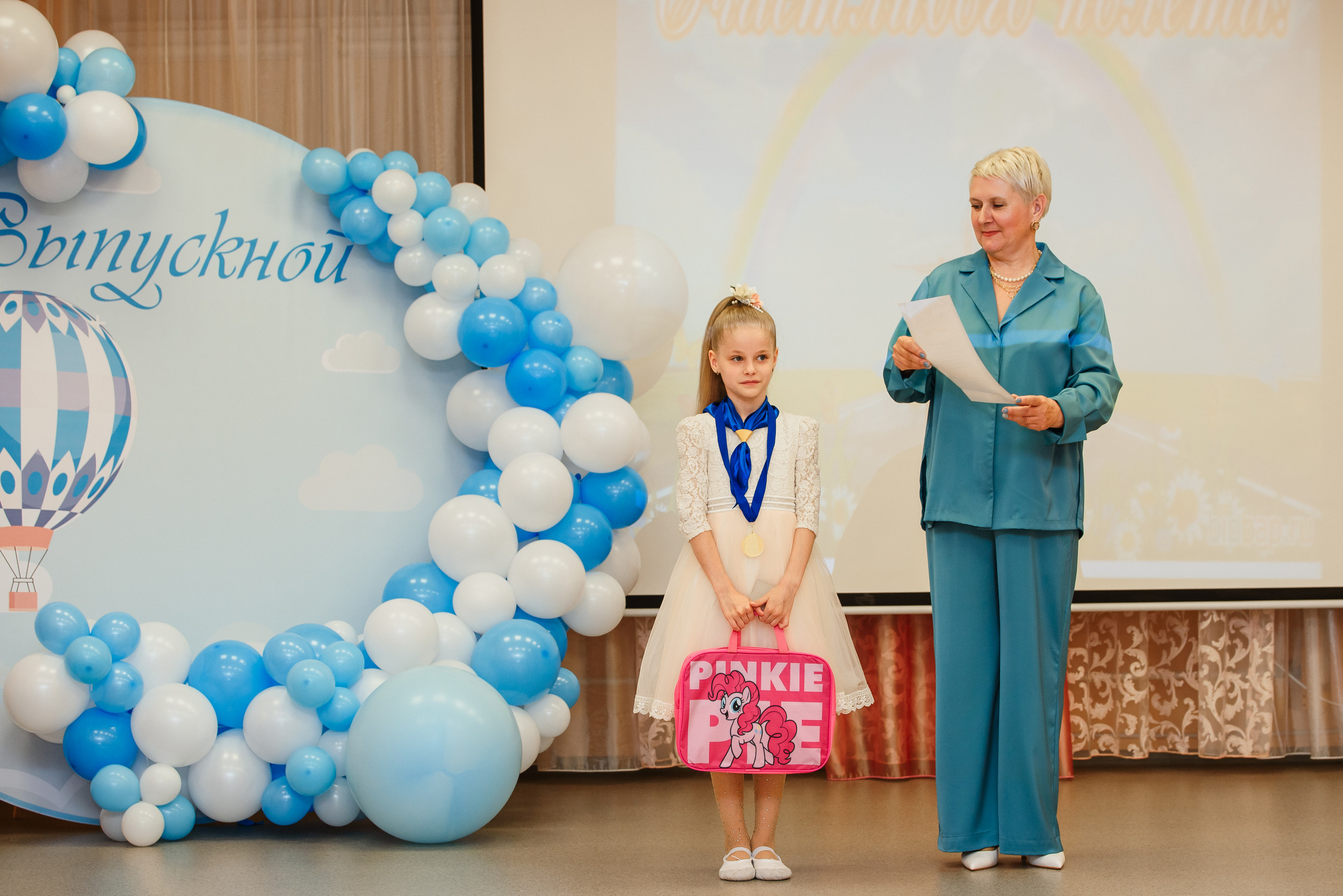 Выпускной в детсаду. Wedding and family photographer USA