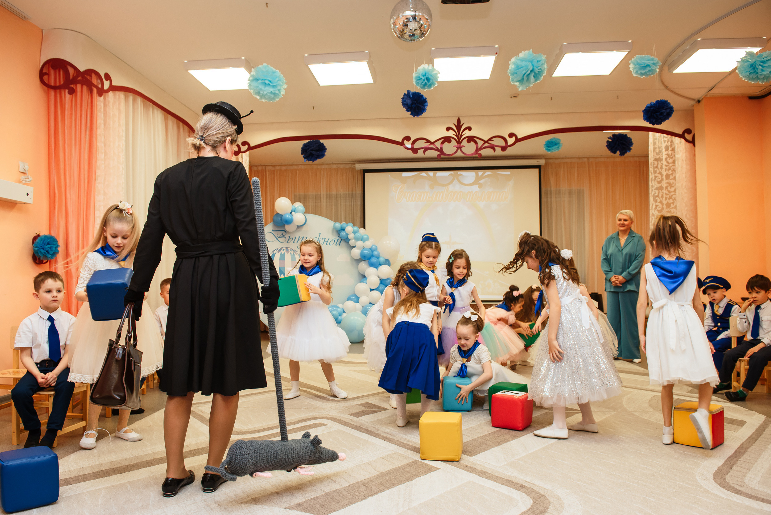 Выпускной в детсаду. Wedding and family photographer USA