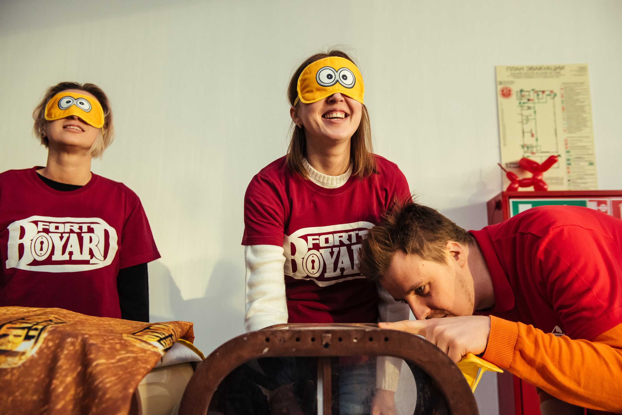 Фотосъемка репортажа с празднования 8 марта в KIA-центре, Челябинск. Свадебный и просто хороший фотограф в Челябинске