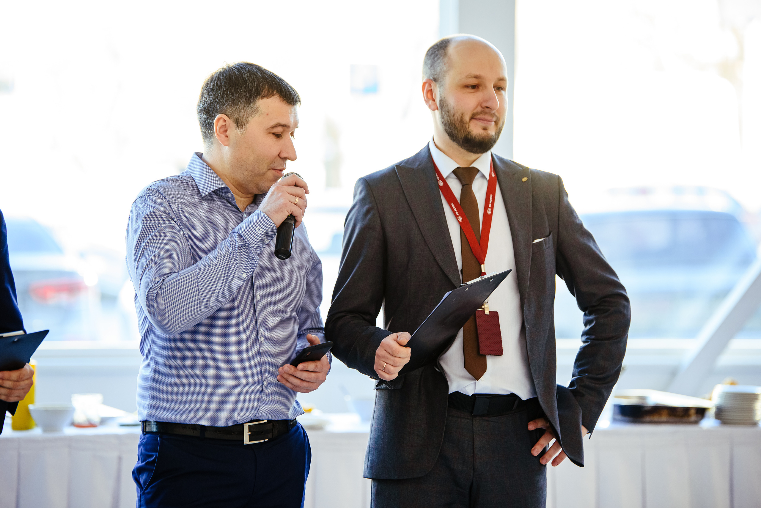 Фотосъемка репортажа с празднования 8 марта в KIA-центре, Челябинск. Свадебный и просто хороший фотограф в Челябинске