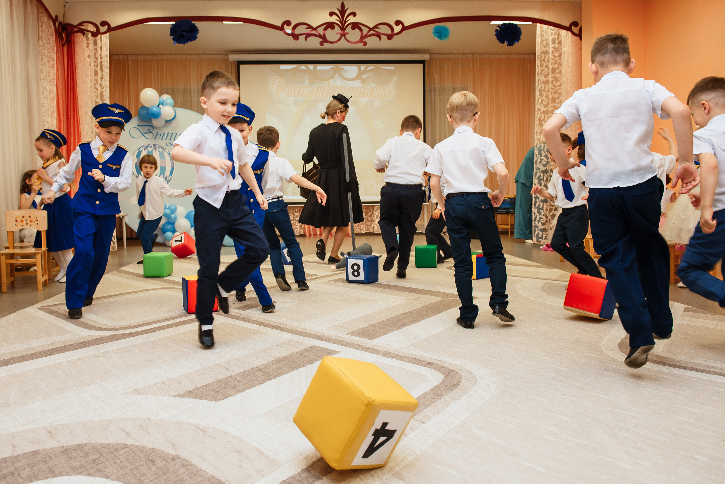 Выпускной в детсаду. Wedding and family photographer USA