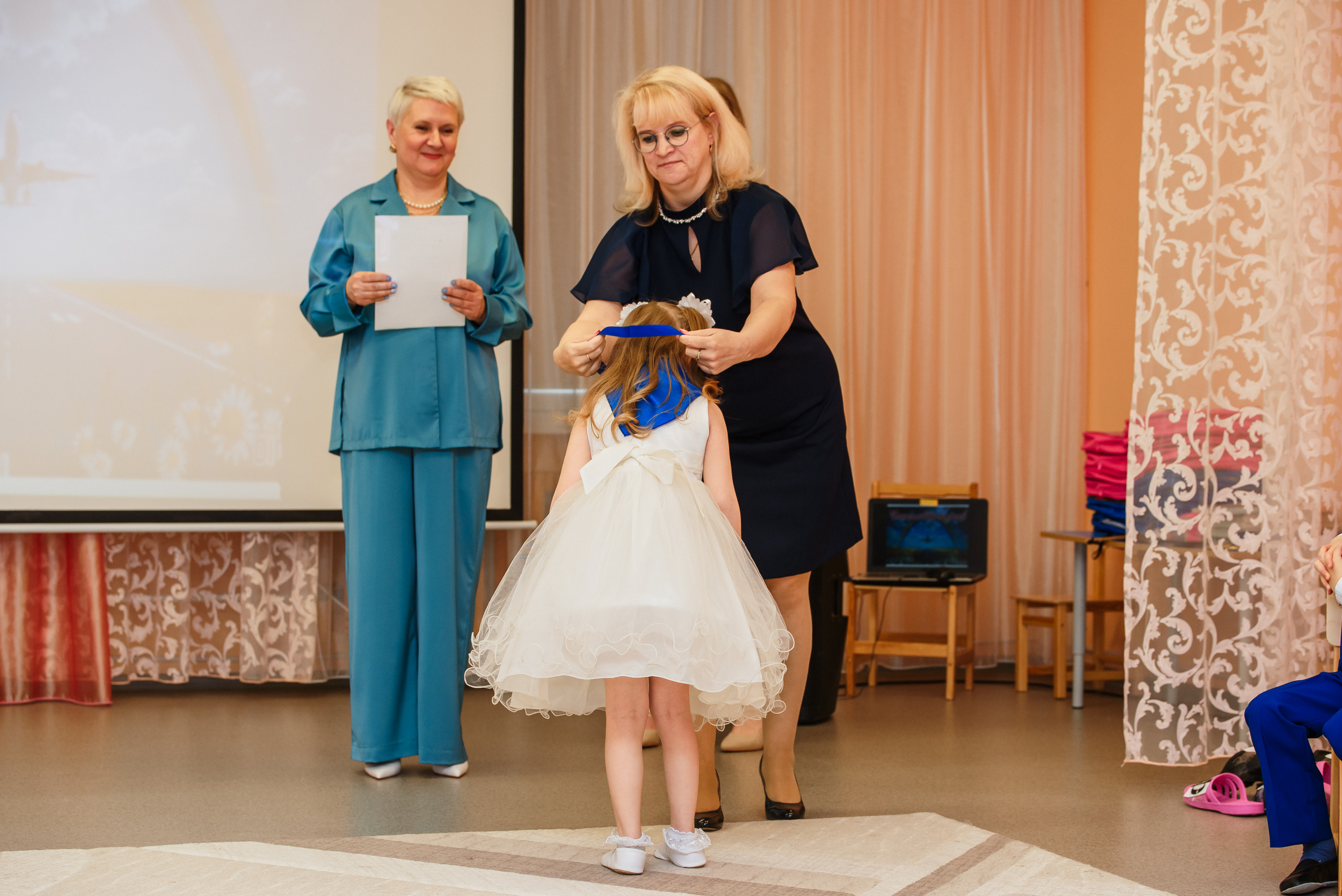 Выпускной в детсаду. Wedding and family photographer USA