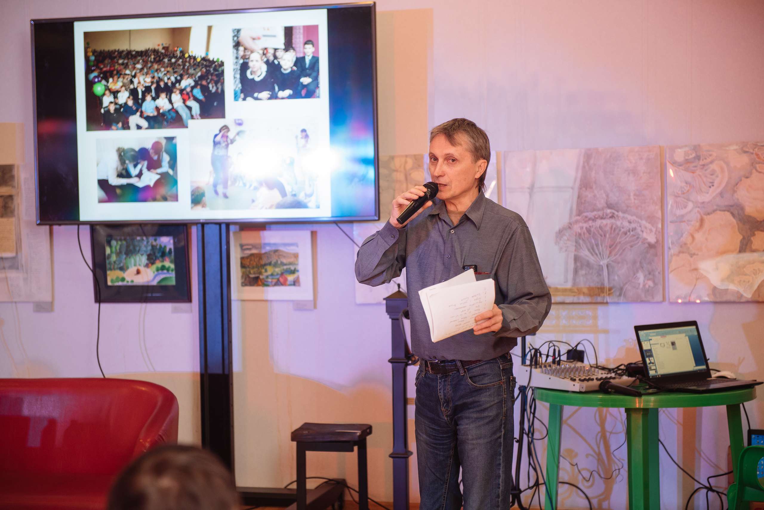 Южноуральская книжная выставка-ярмарка в Союзе Художников, Челябинск. Свадебный и просто хороший фотограф в Челябинске