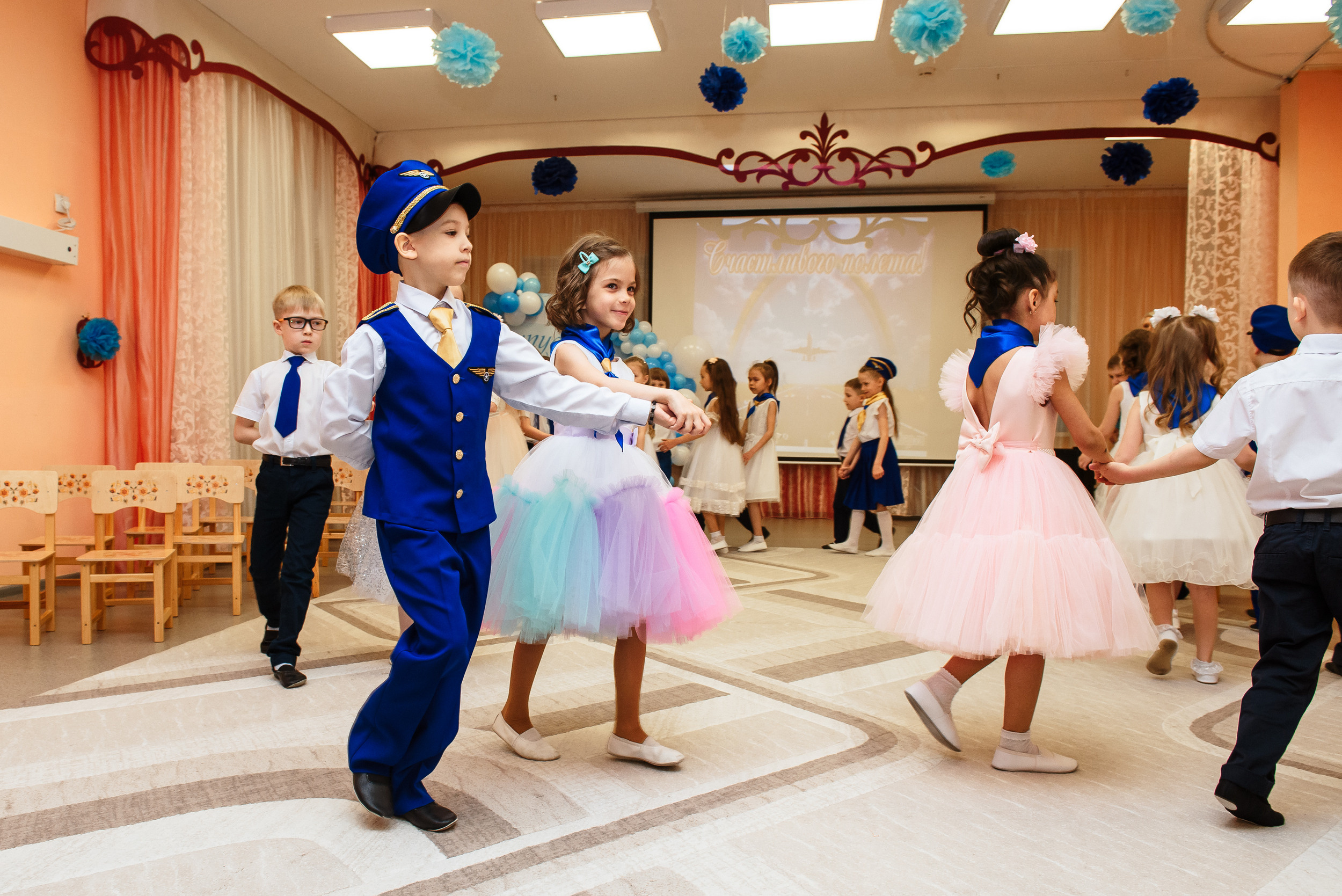 Выпускной в детсаду. Wedding and family photographer USA