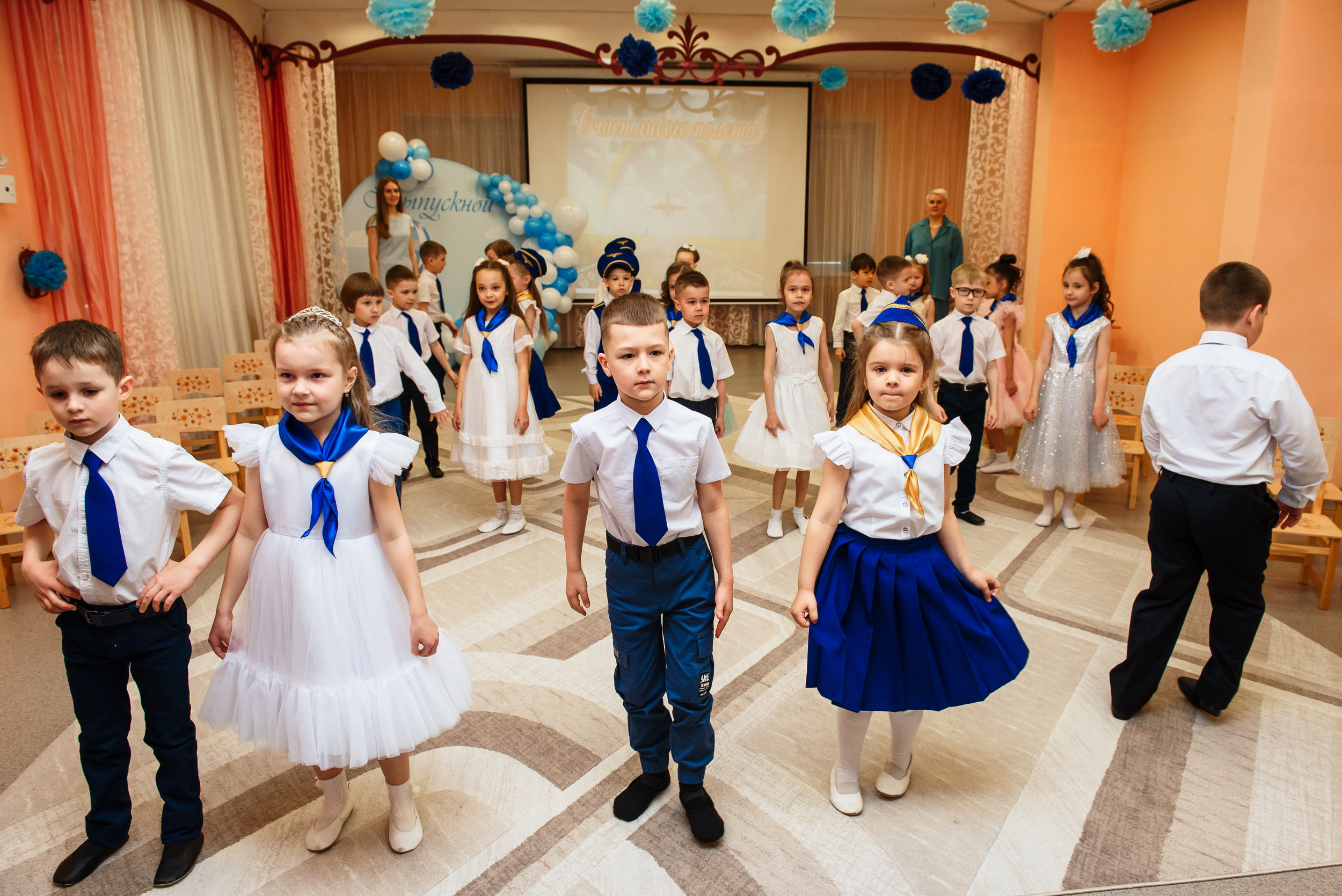 Выпускной в детсаду. Wedding and family photographer USA