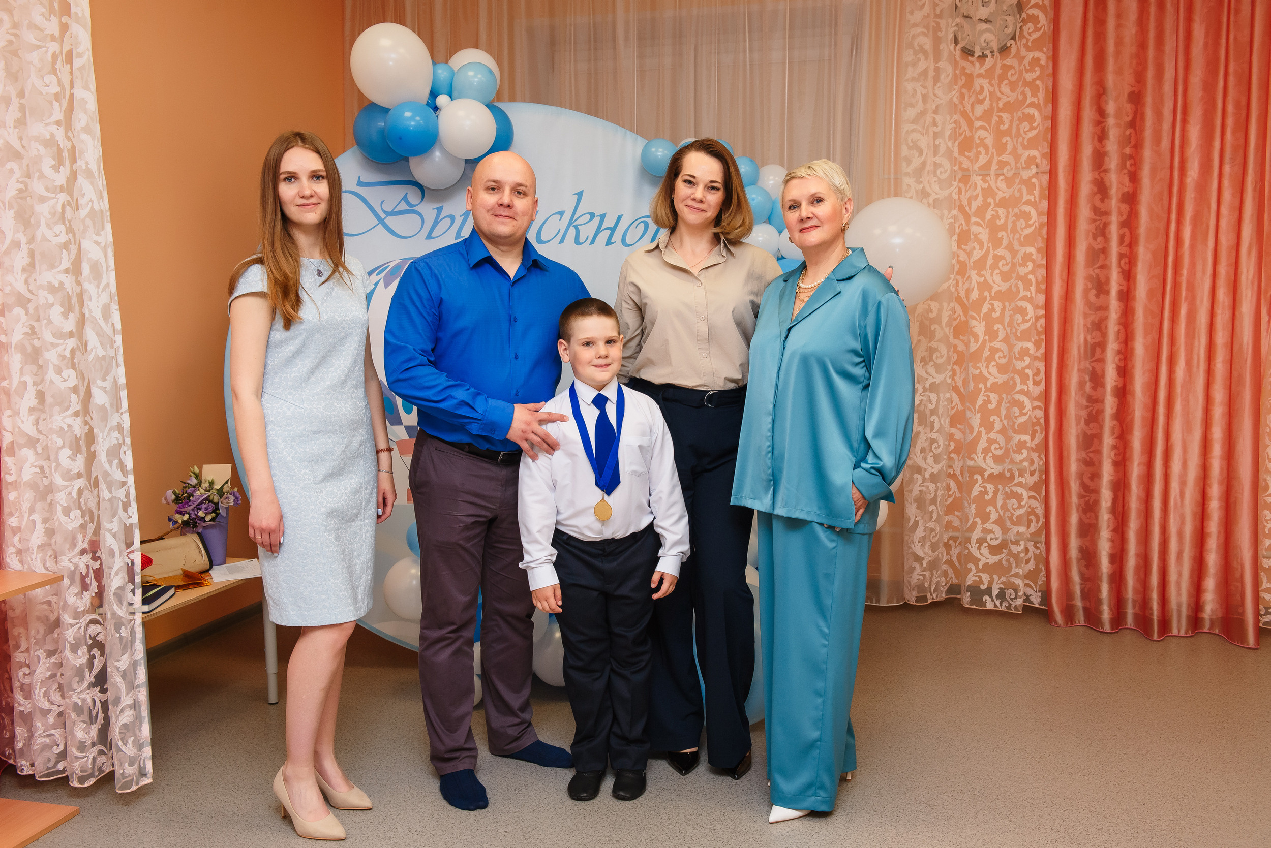 Выпускной в детсаду. Wedding and family photographer USA