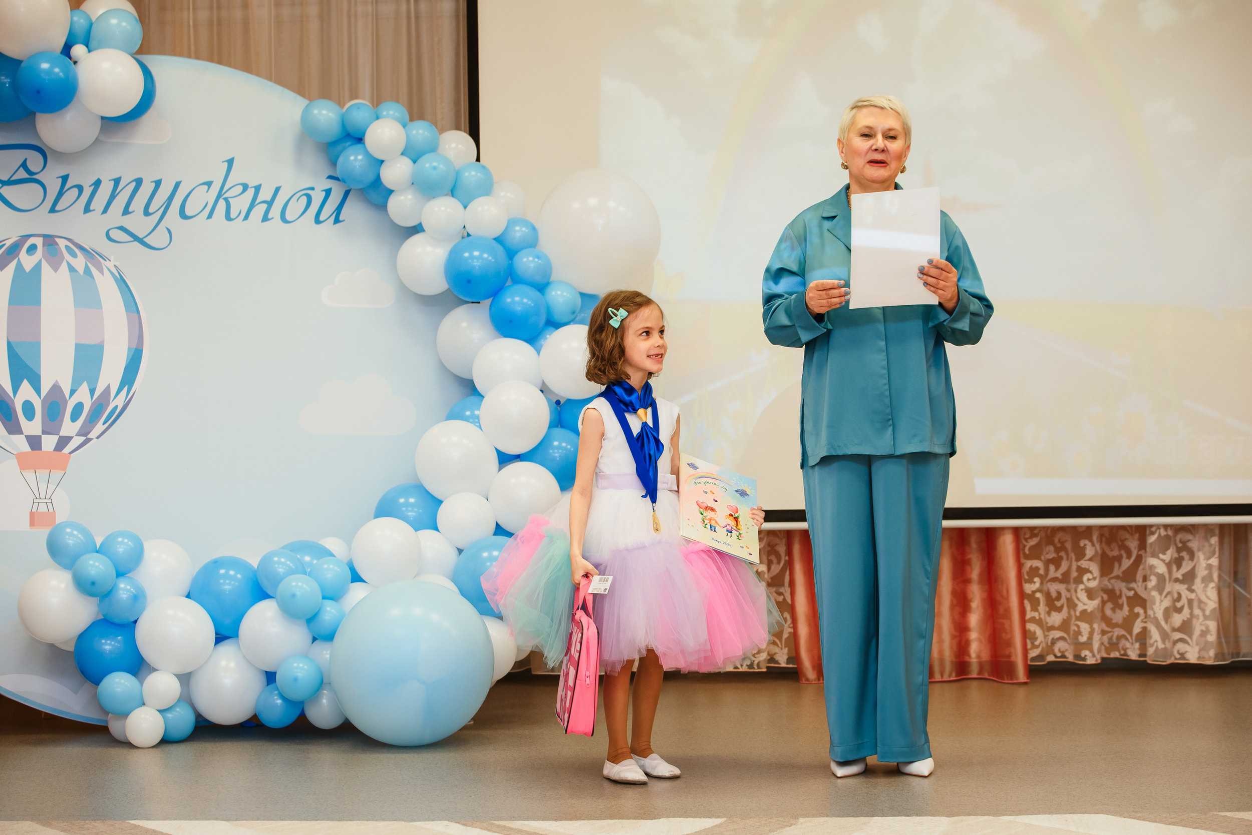 Выпускной в детсаду. Wedding and family photographer USA