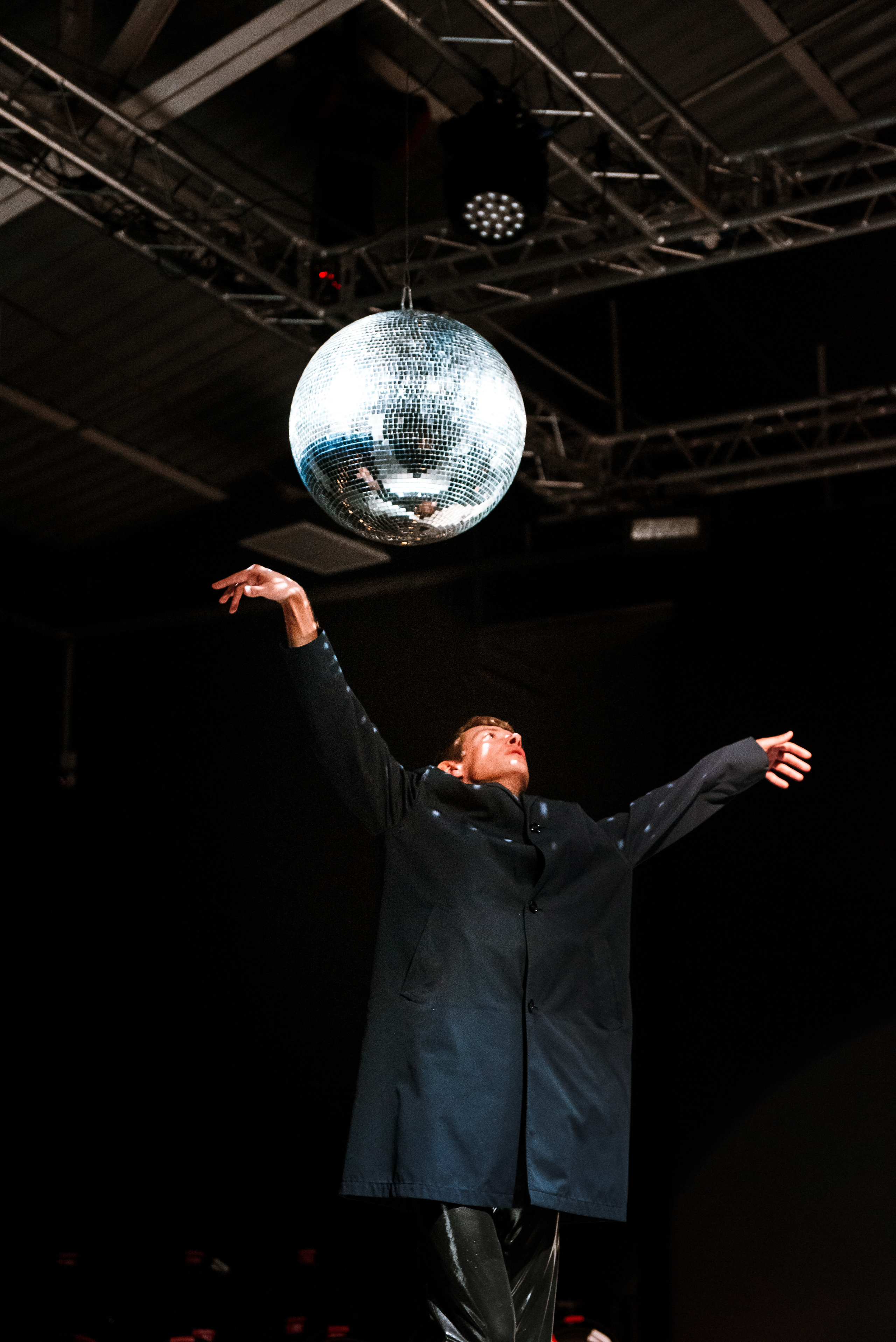 Спектакль «Я танцую как дебил». Wedding and family photographer USA