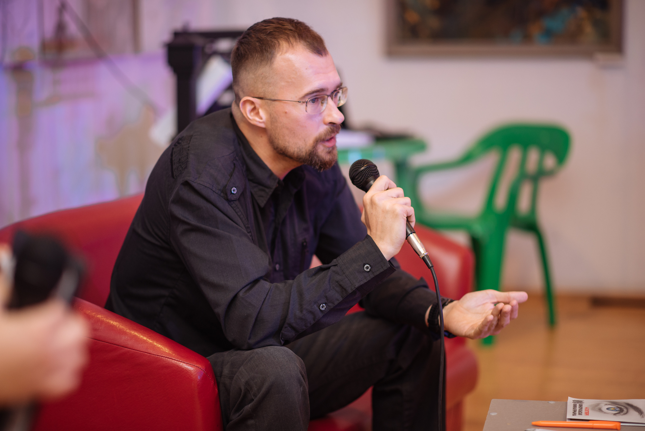 Южноуральская книжная выставка-ярмарка в Союзе Художников, Челябинск. Свадебный и просто хороший фотограф в Челябинске