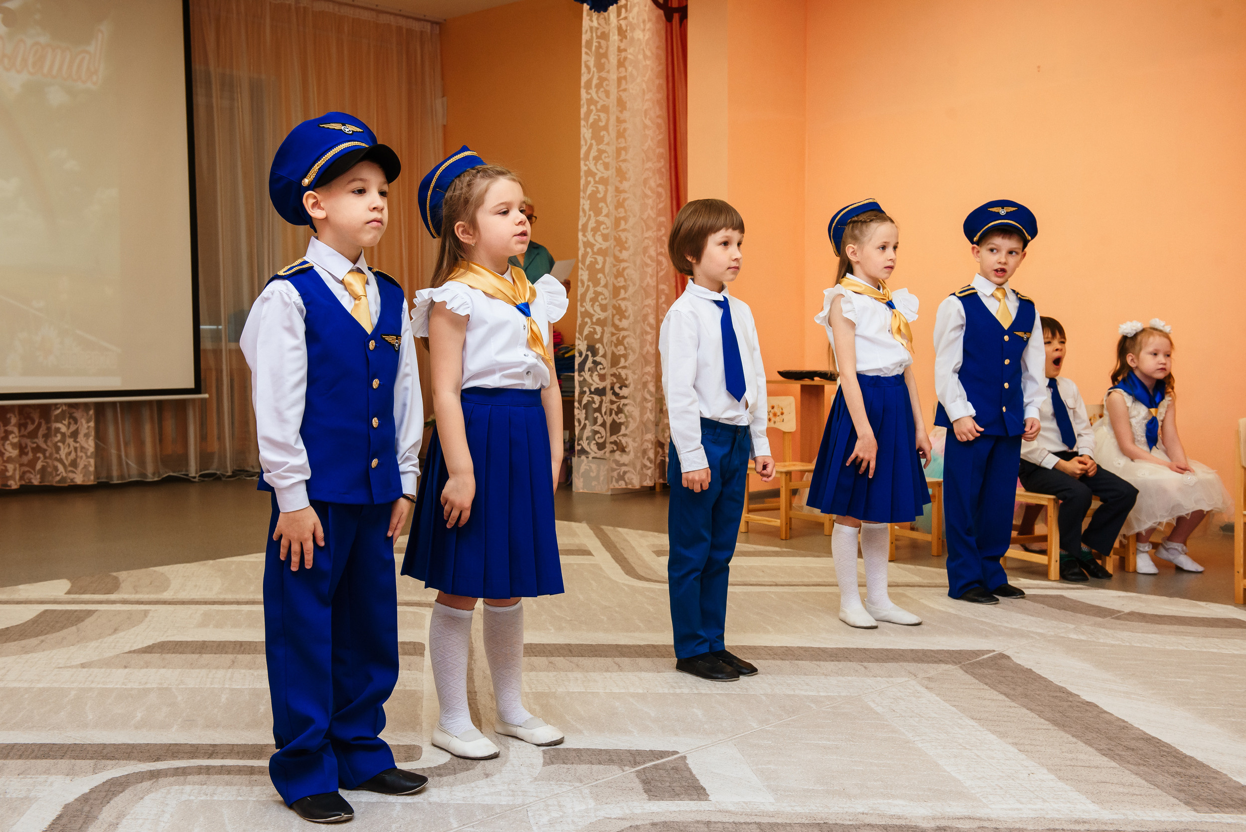 Выпускной в детсаду. Wedding and family photographer USA