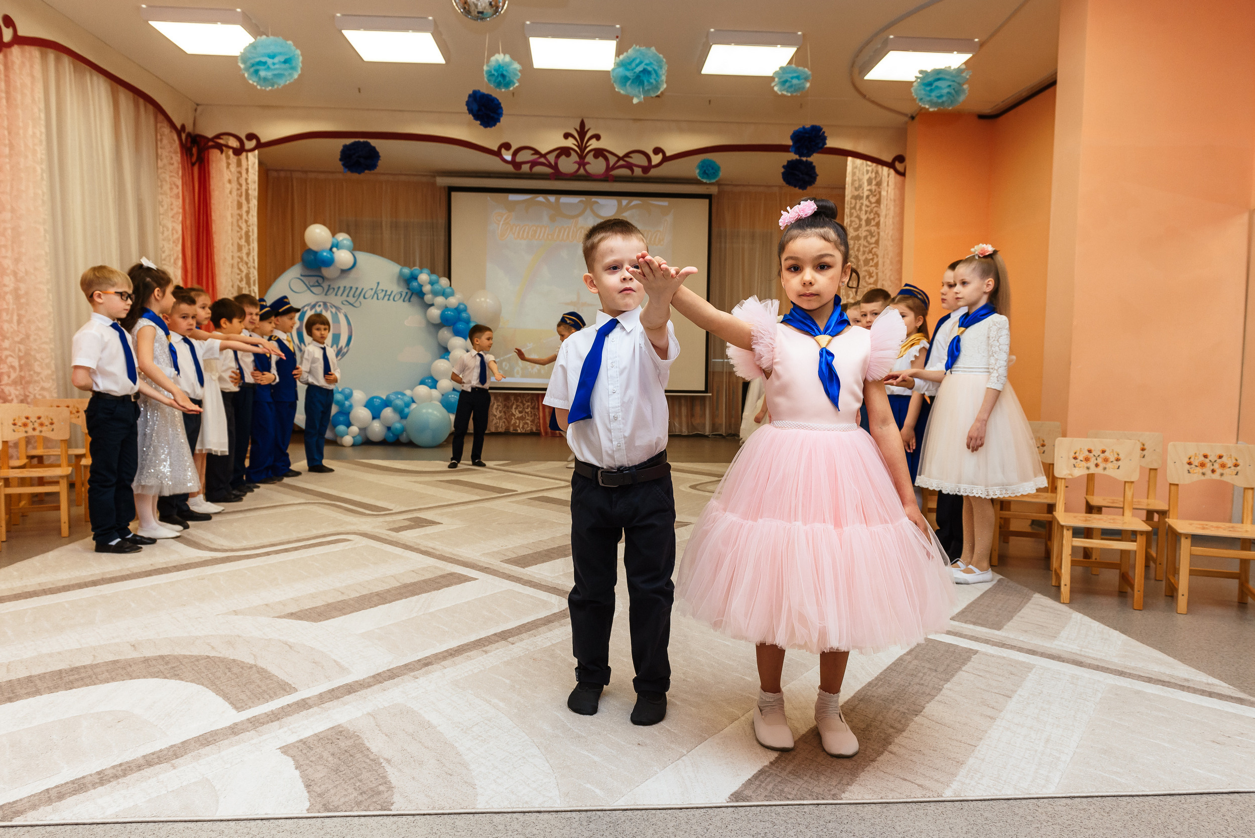 Выпускной в детсаду. Wedding and family photographer USA